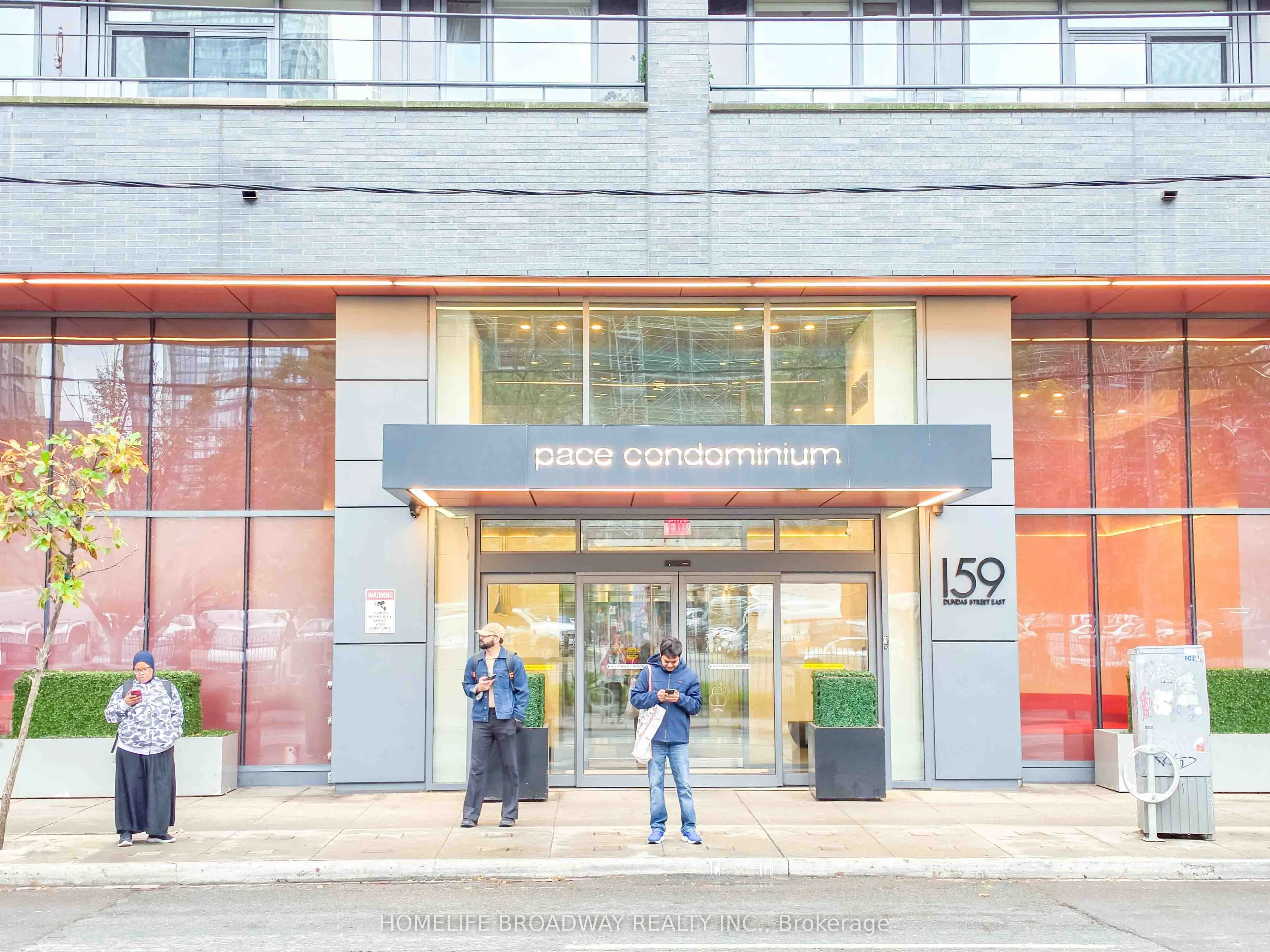 159 Dundas Street E #1108