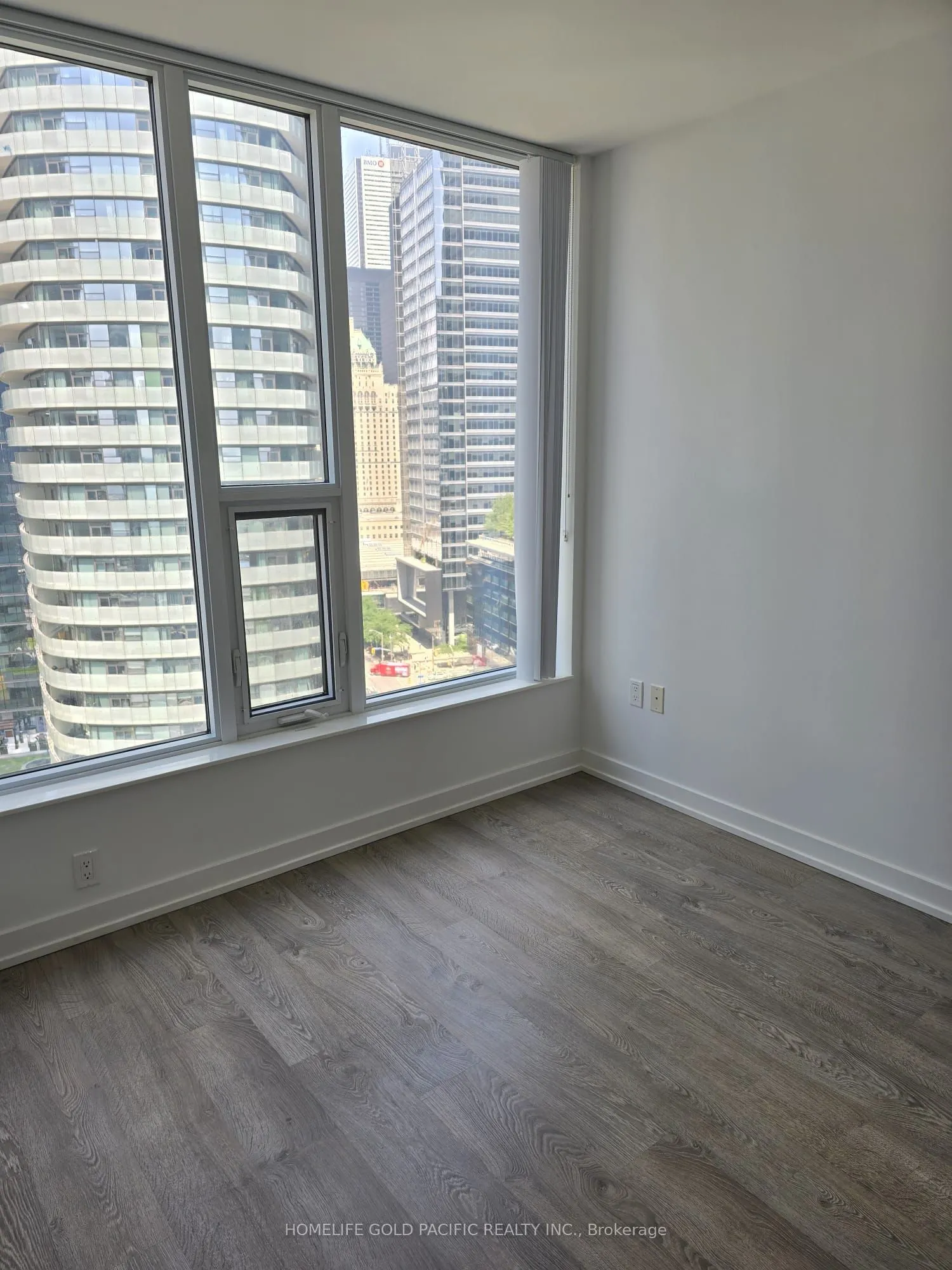 10 York Street #1901