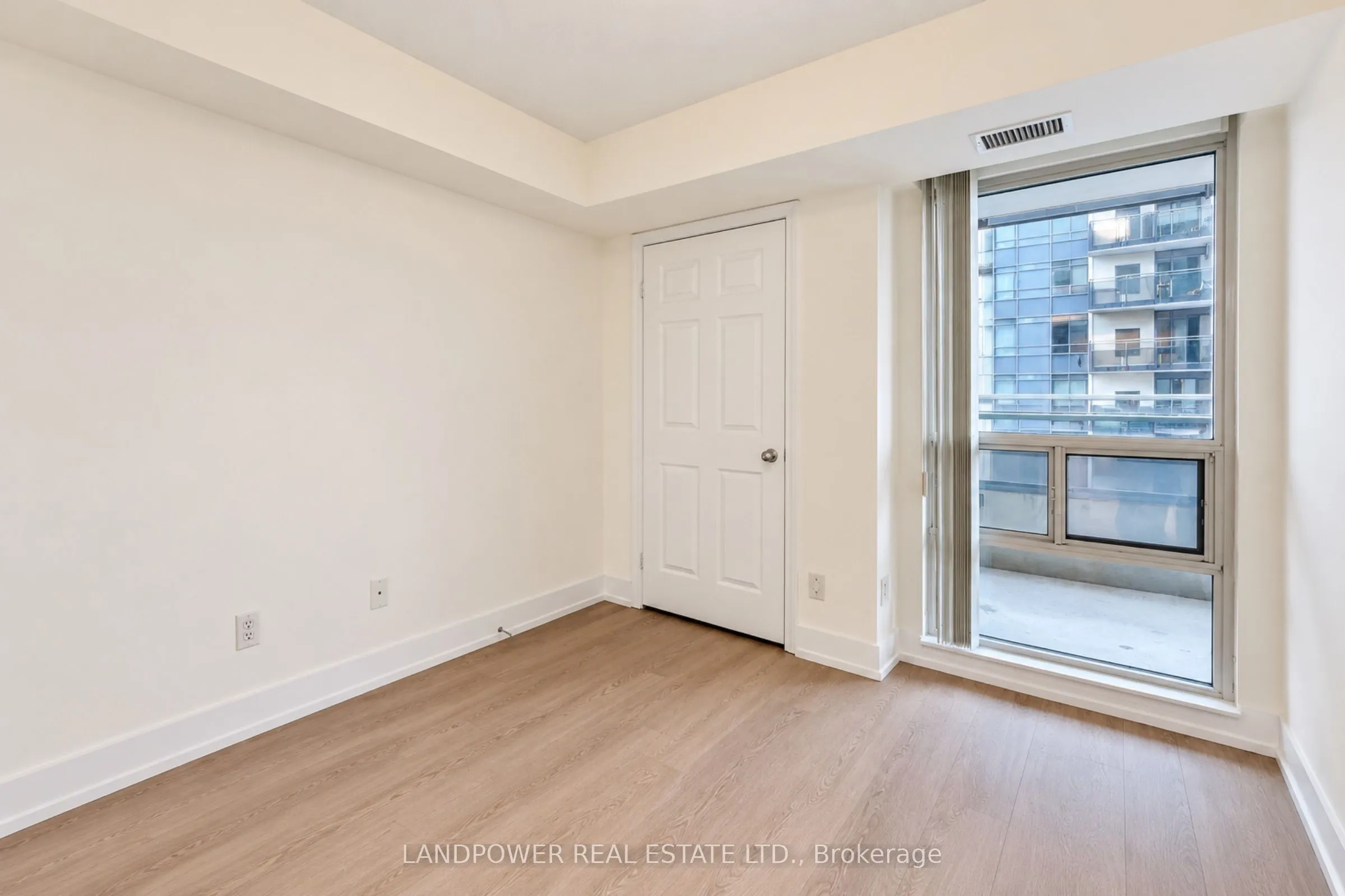 155 Beecroft Road #2206