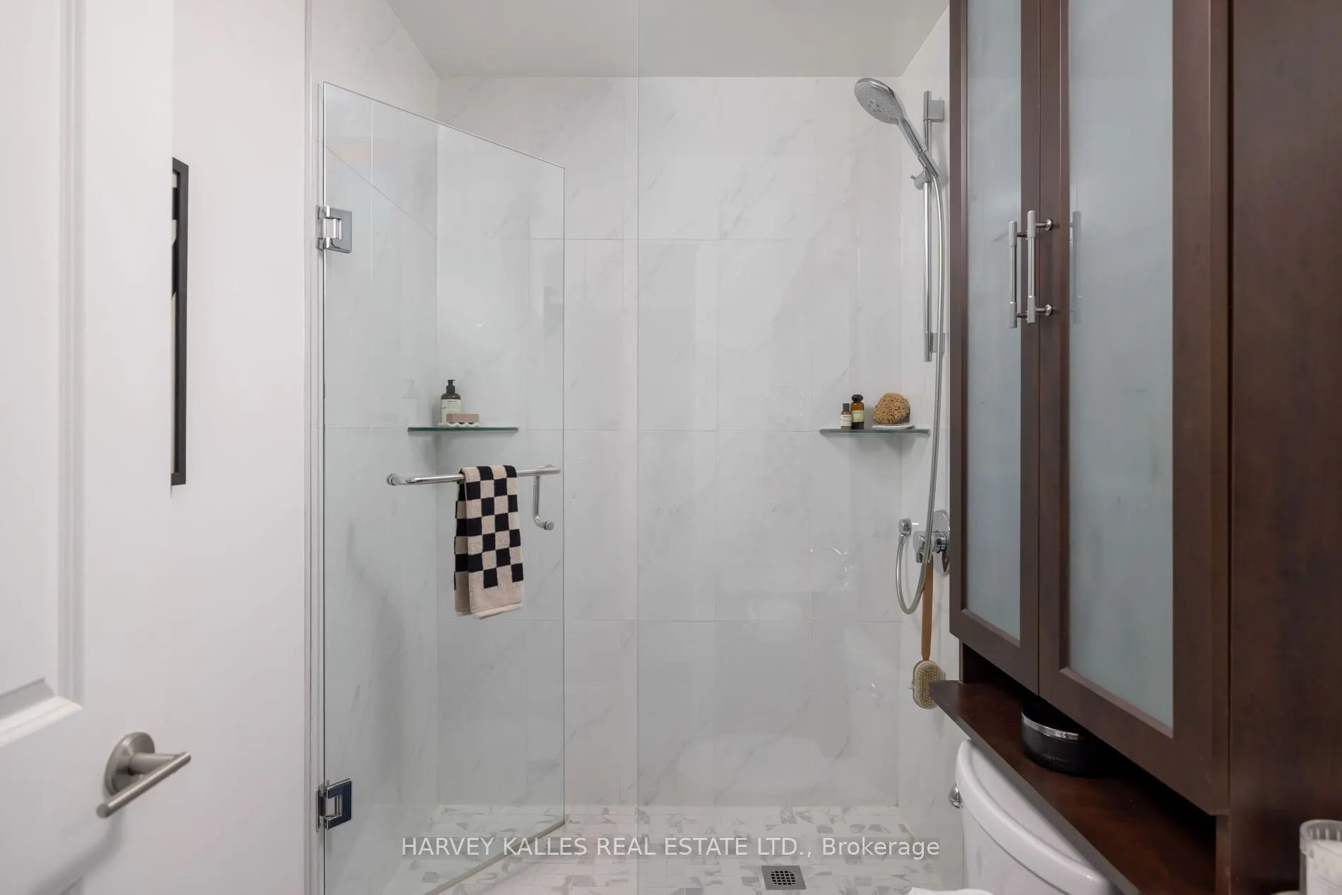 18 Yorkville Avenue #1909