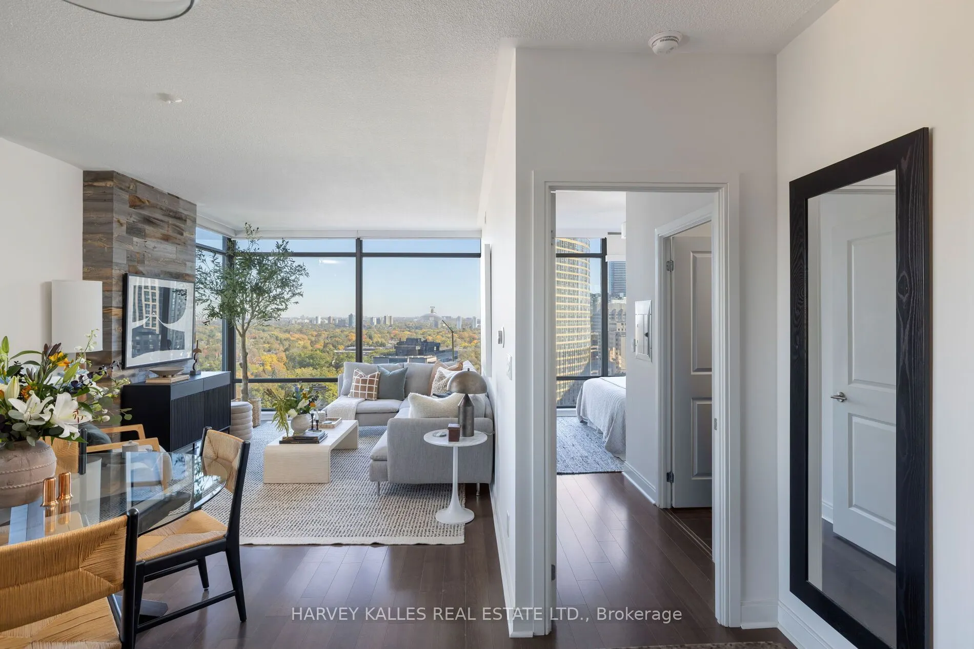 18 Yorkville Avenue #1909