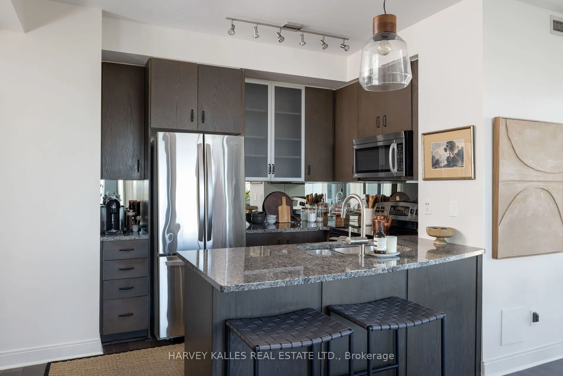 18 Yorkville Avenue #1909