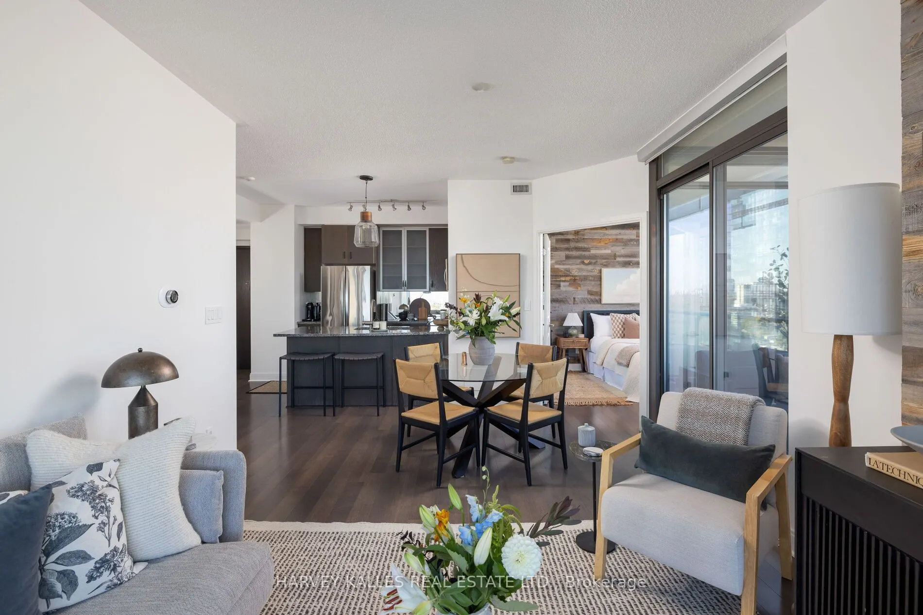 18 Yorkville Avenue #1909