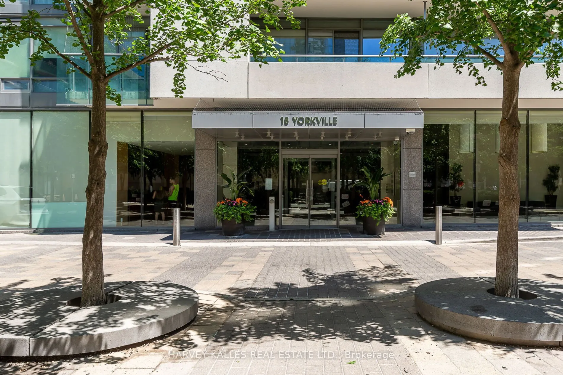 18 Yorkville Avenue #1909