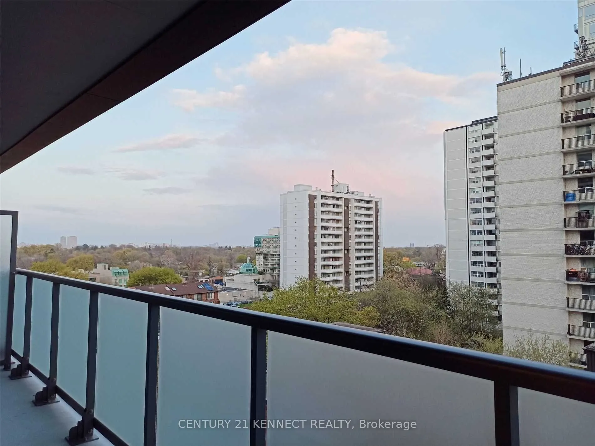 125 Redpath Avenue #714