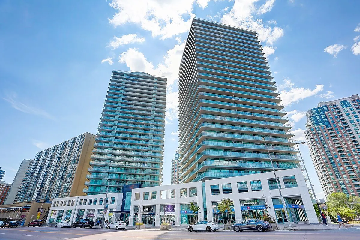 5500 Yonge Street #PH3