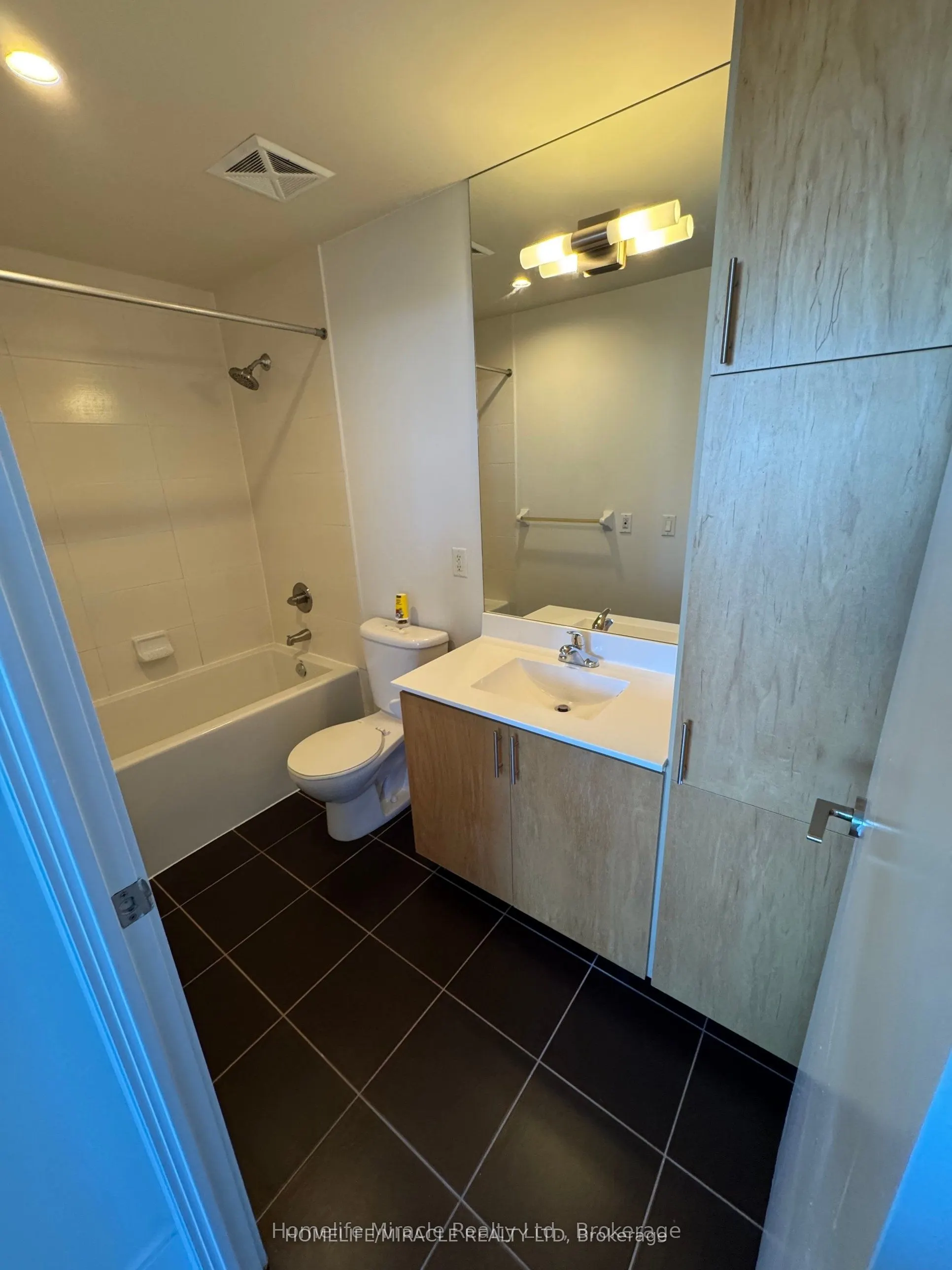 181 Wynford Drive #1001