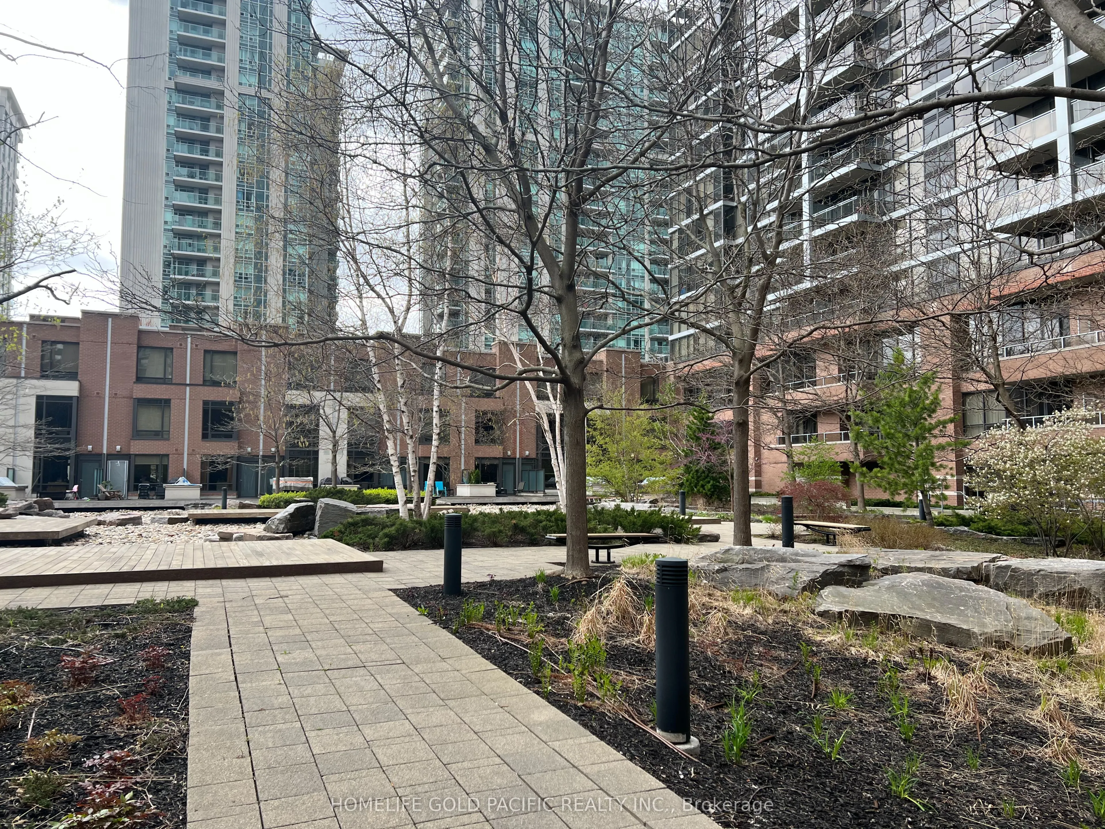 33 Sheppard Avenue E #2111