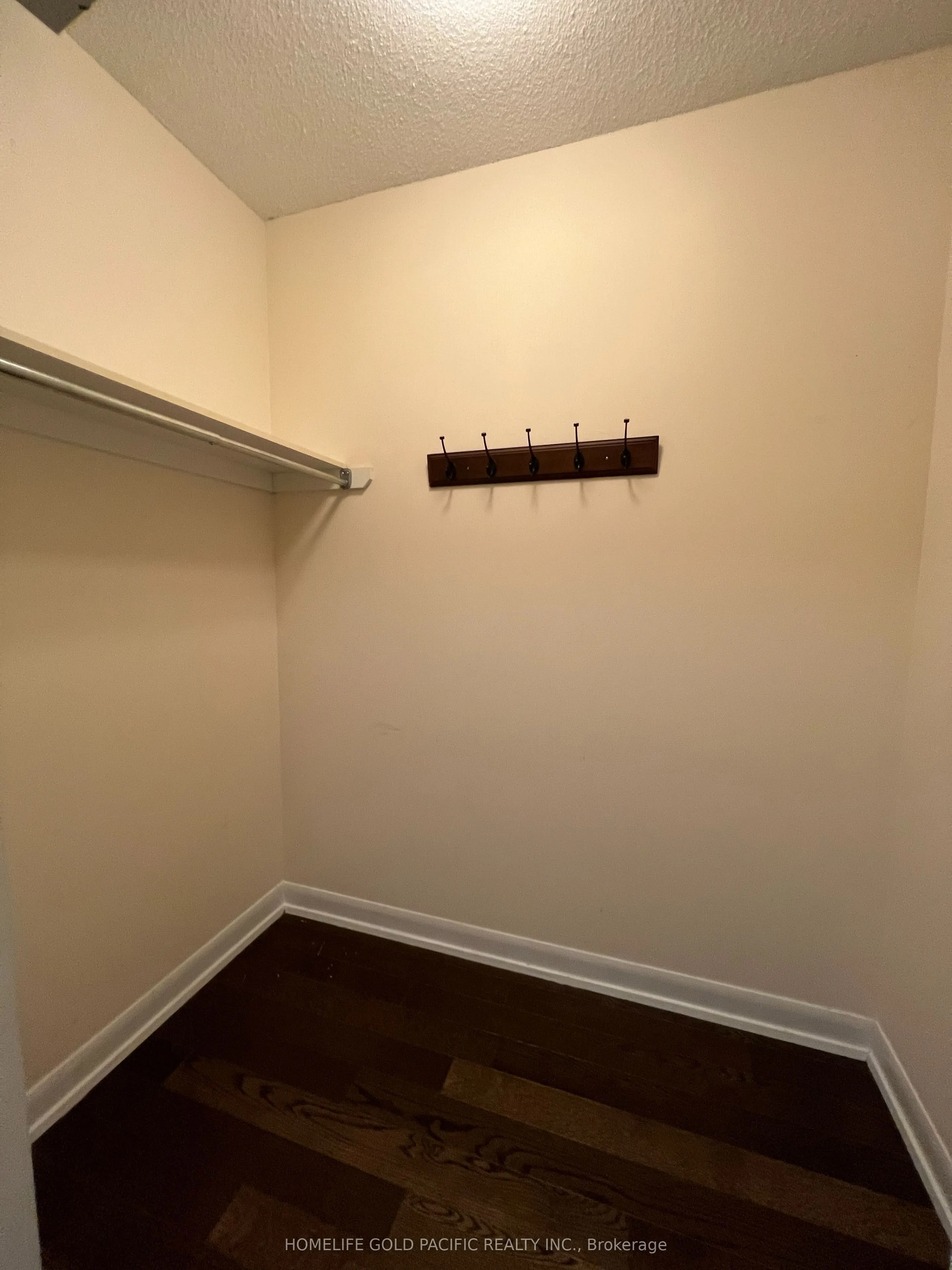 33 Sheppard Avenue E #2111
