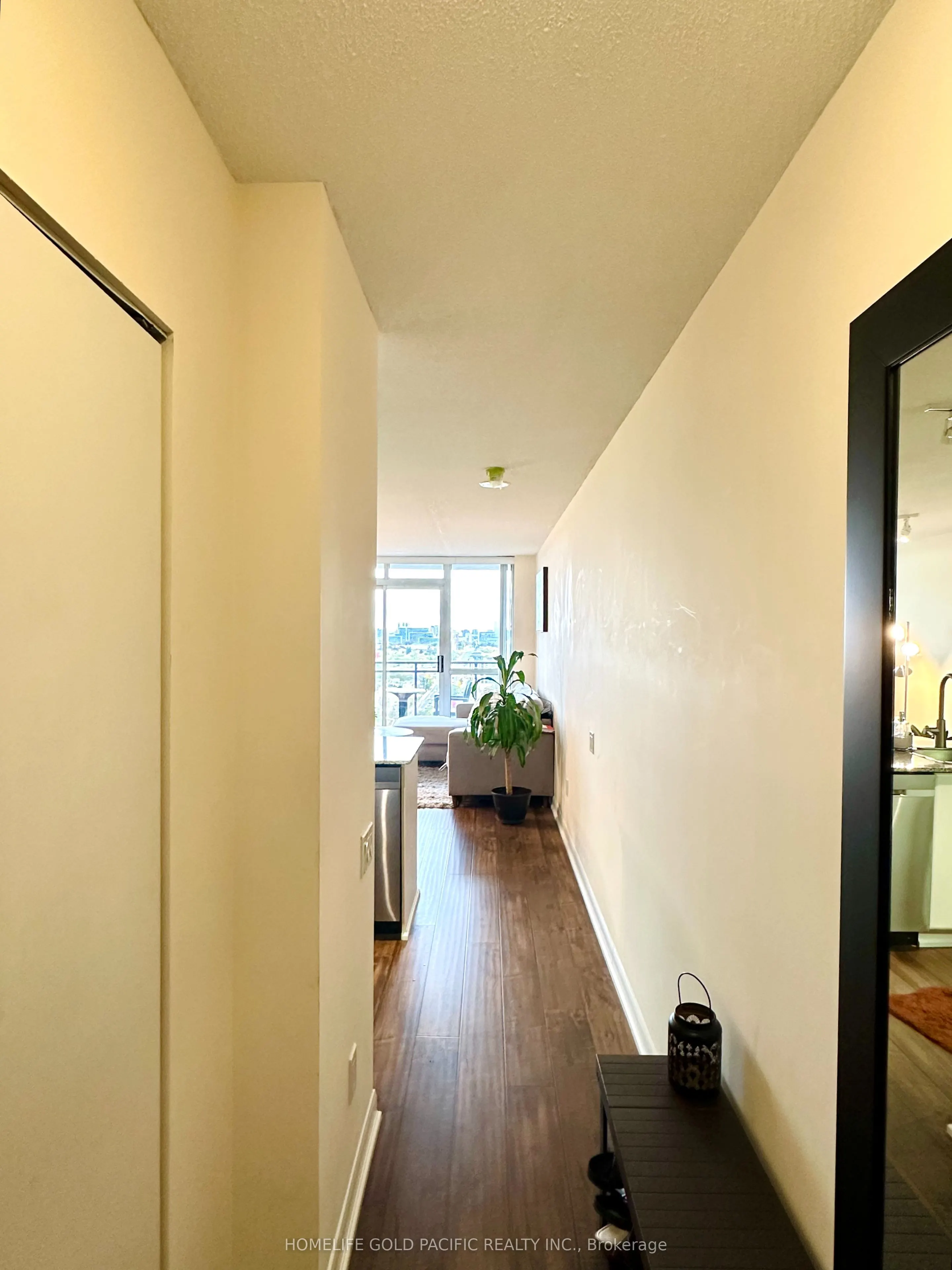 33 Sheppard Avenue E #2111