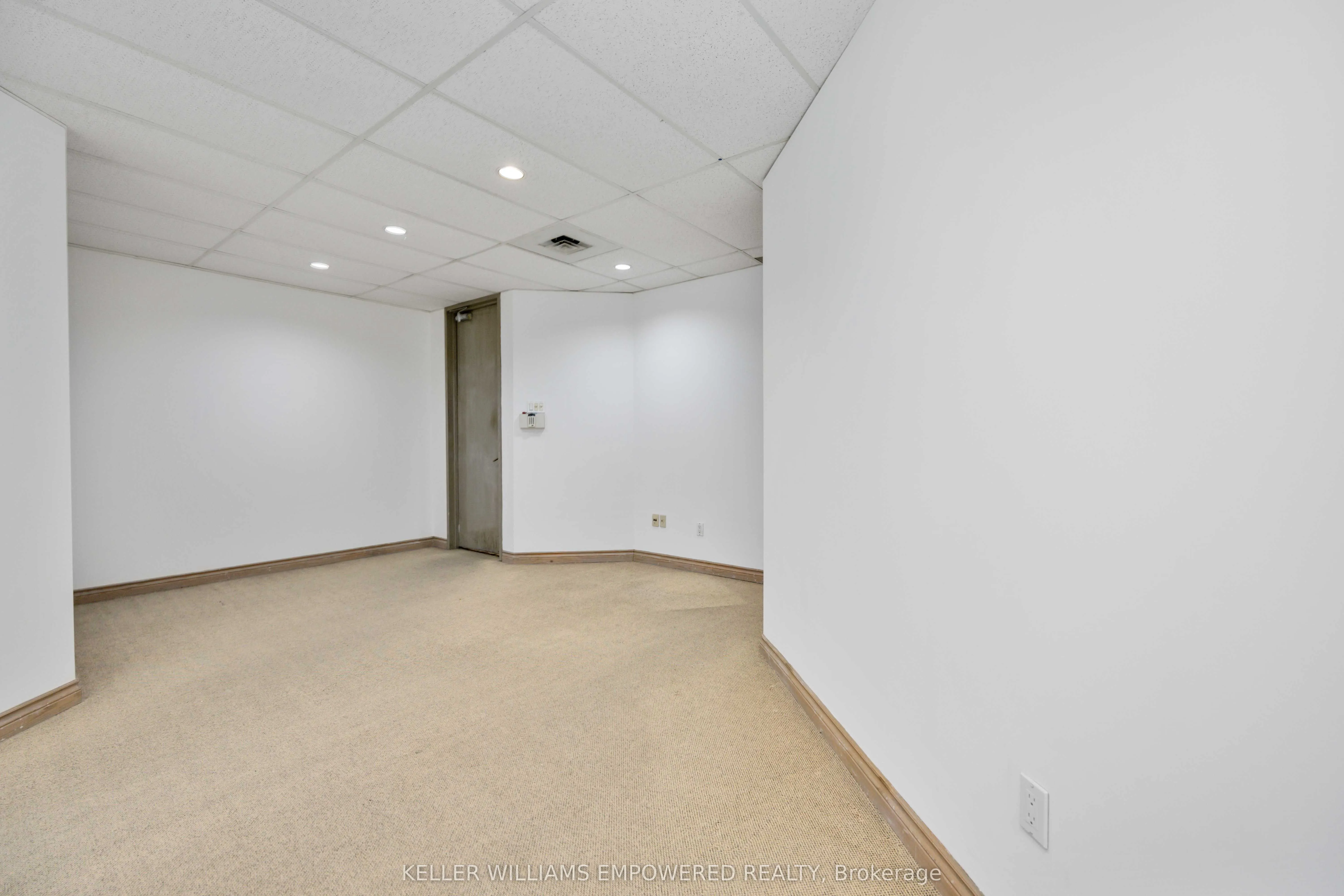 120 Carlton Street #419