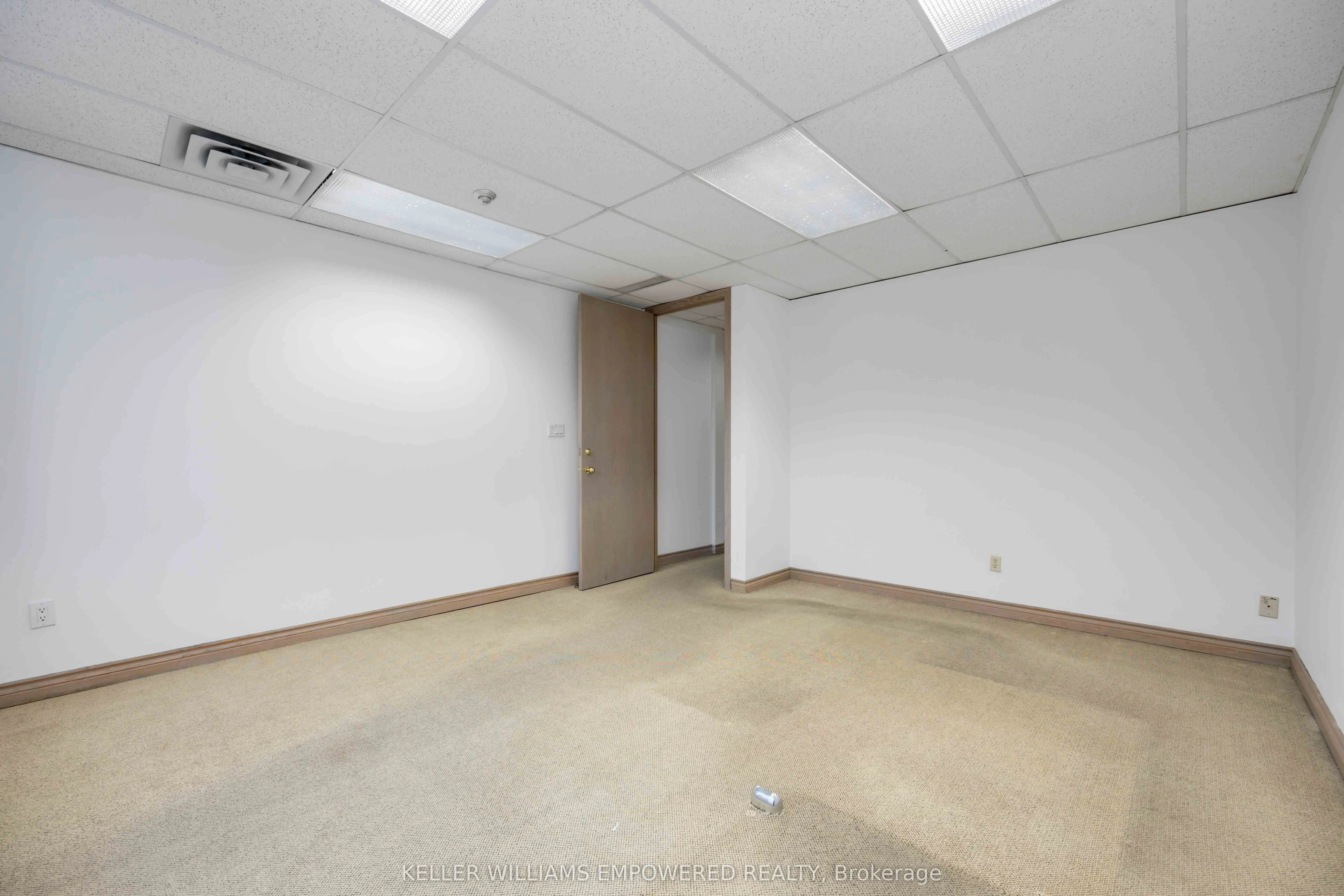120 Carlton Street #419