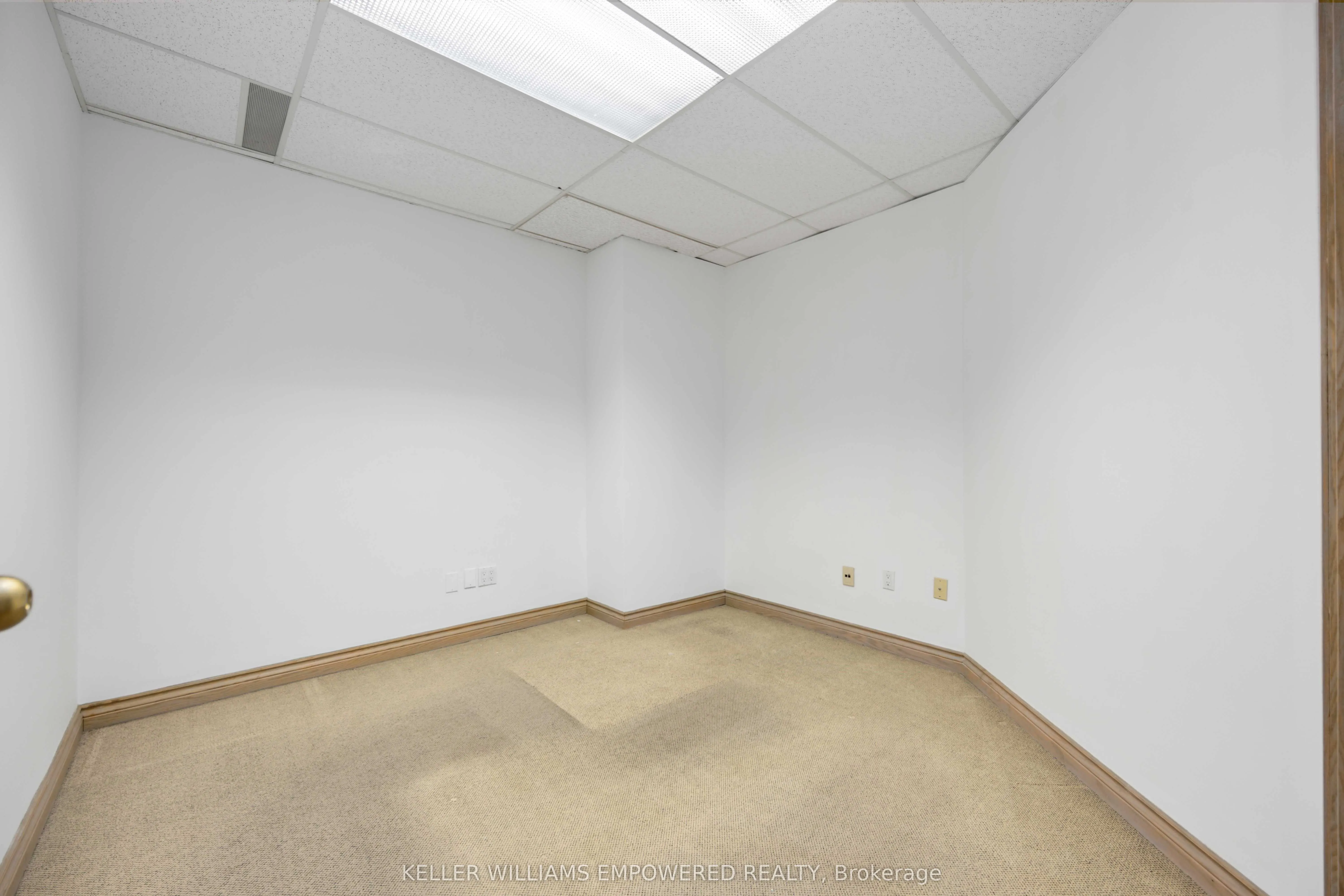 120 Carlton Street #419