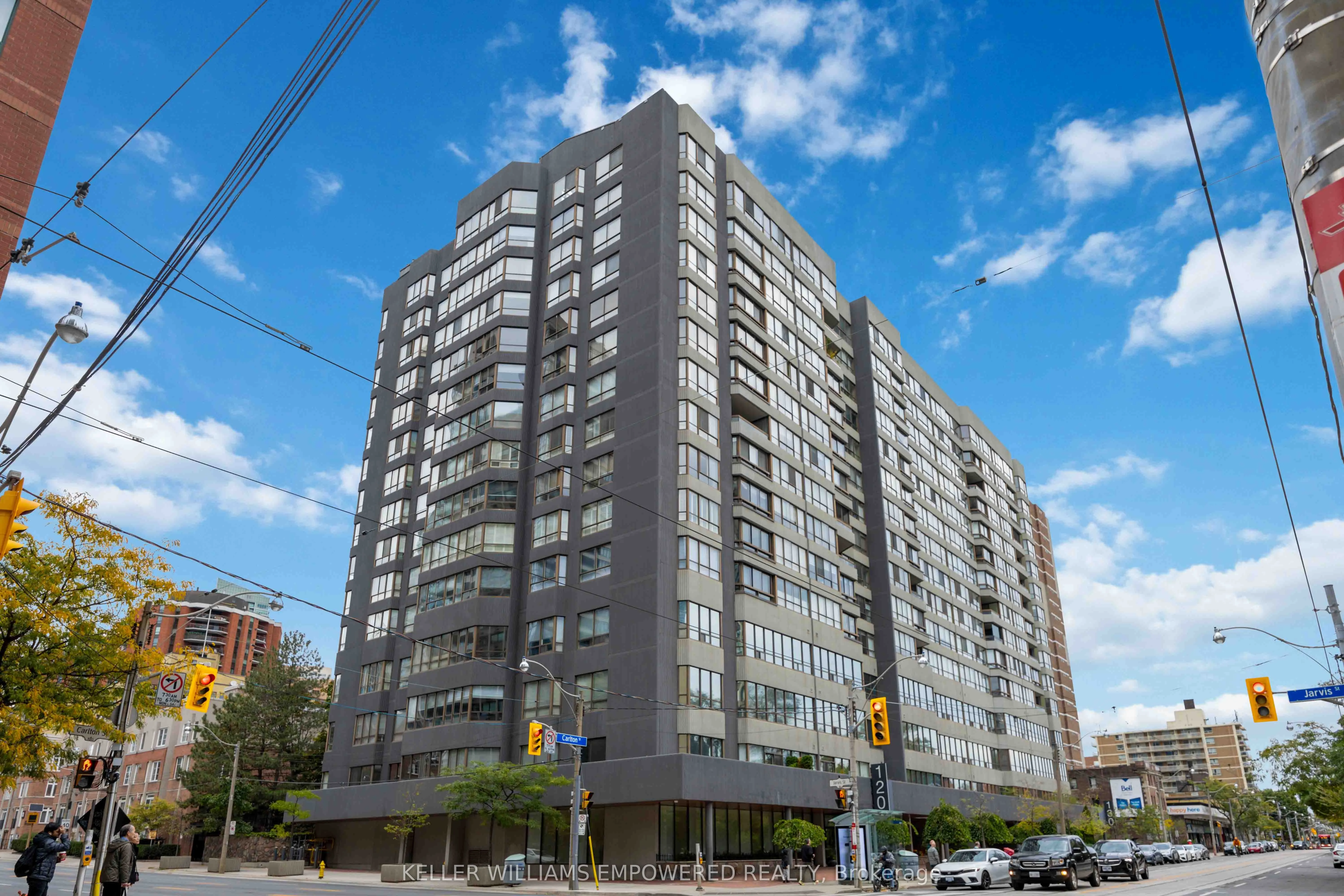 120 Carlton Street #419