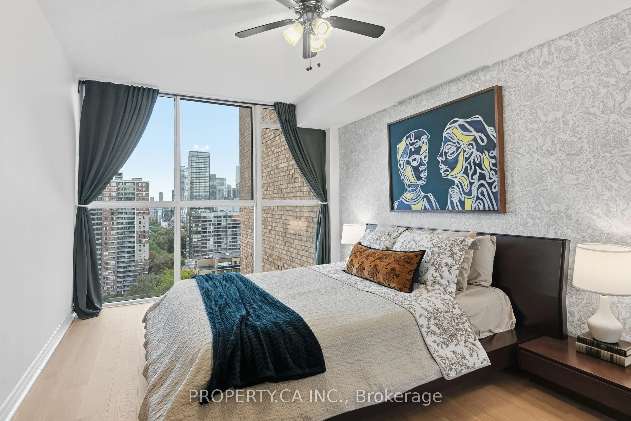 15 Maitland Place #1811