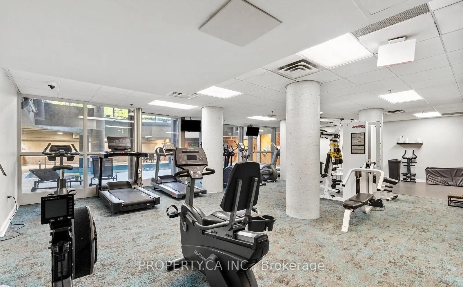 15 Maitland Place #1811