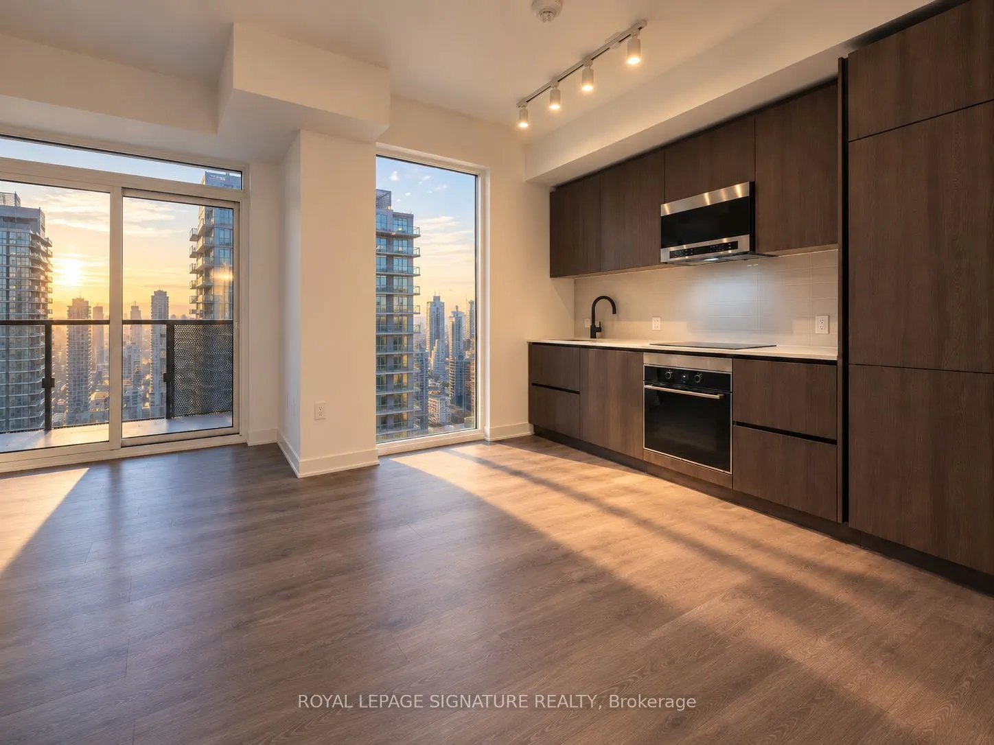 117 Broadway Avenue #3403