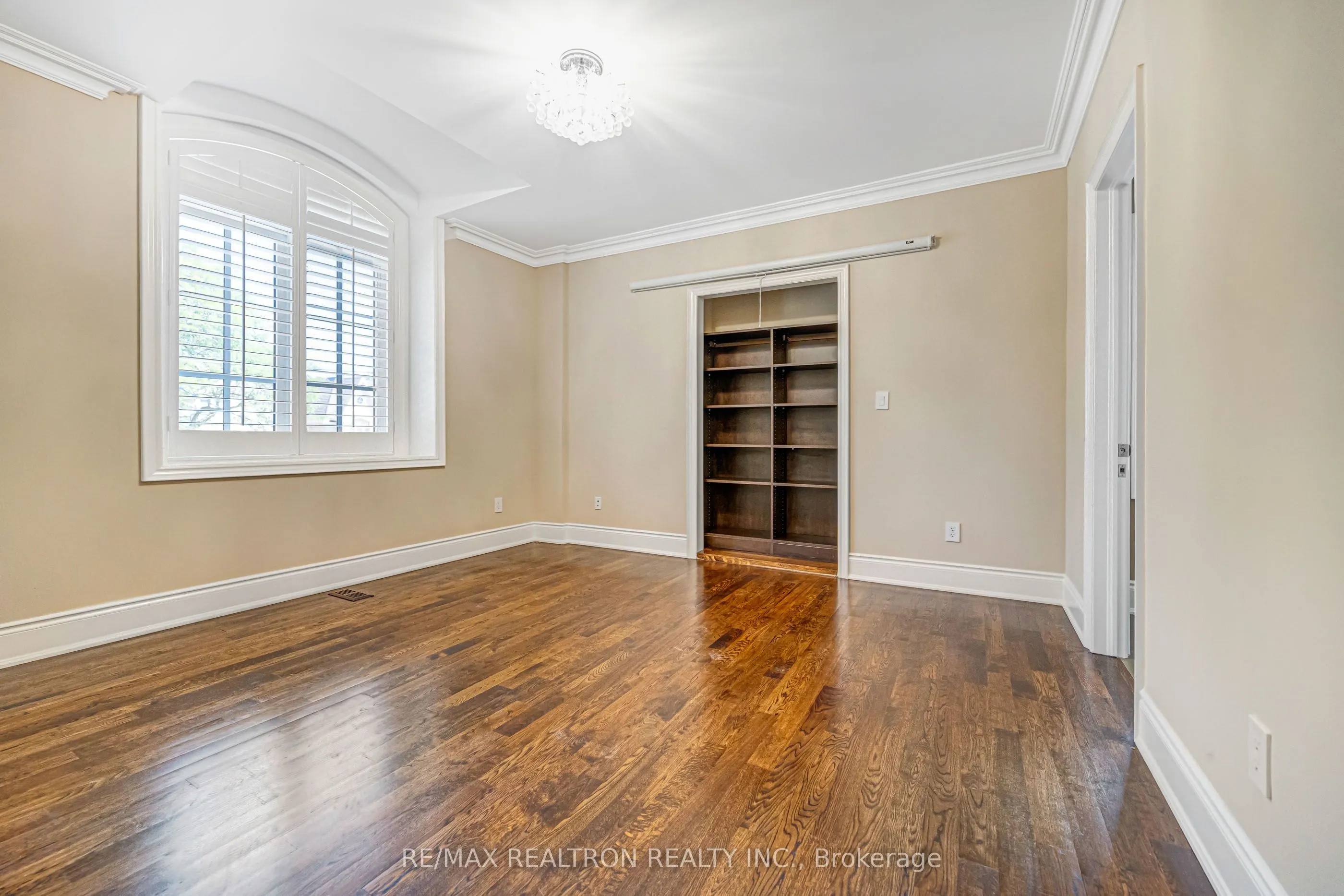 249 Holmes Avenue