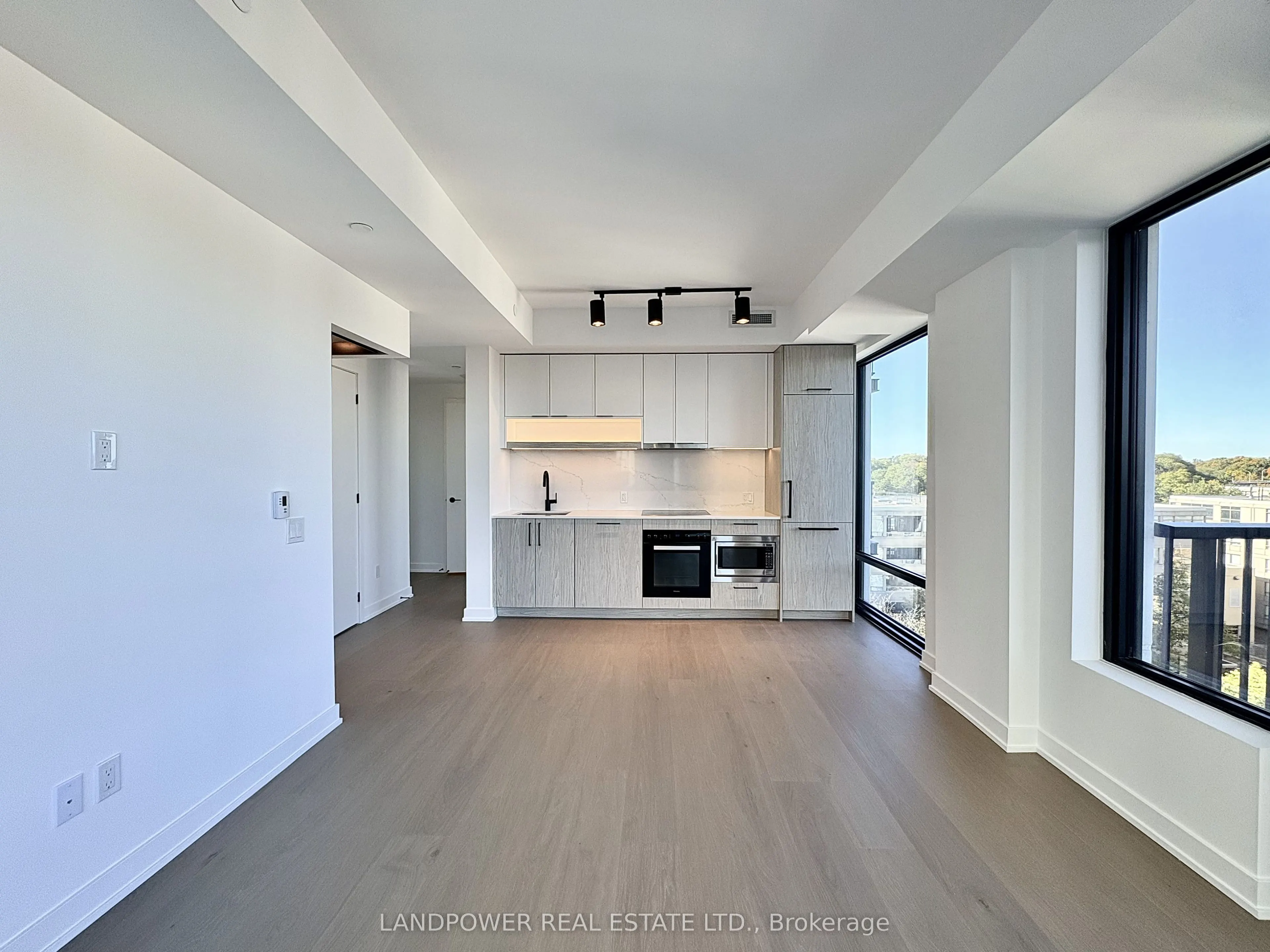 91 Montclair Avenue #911