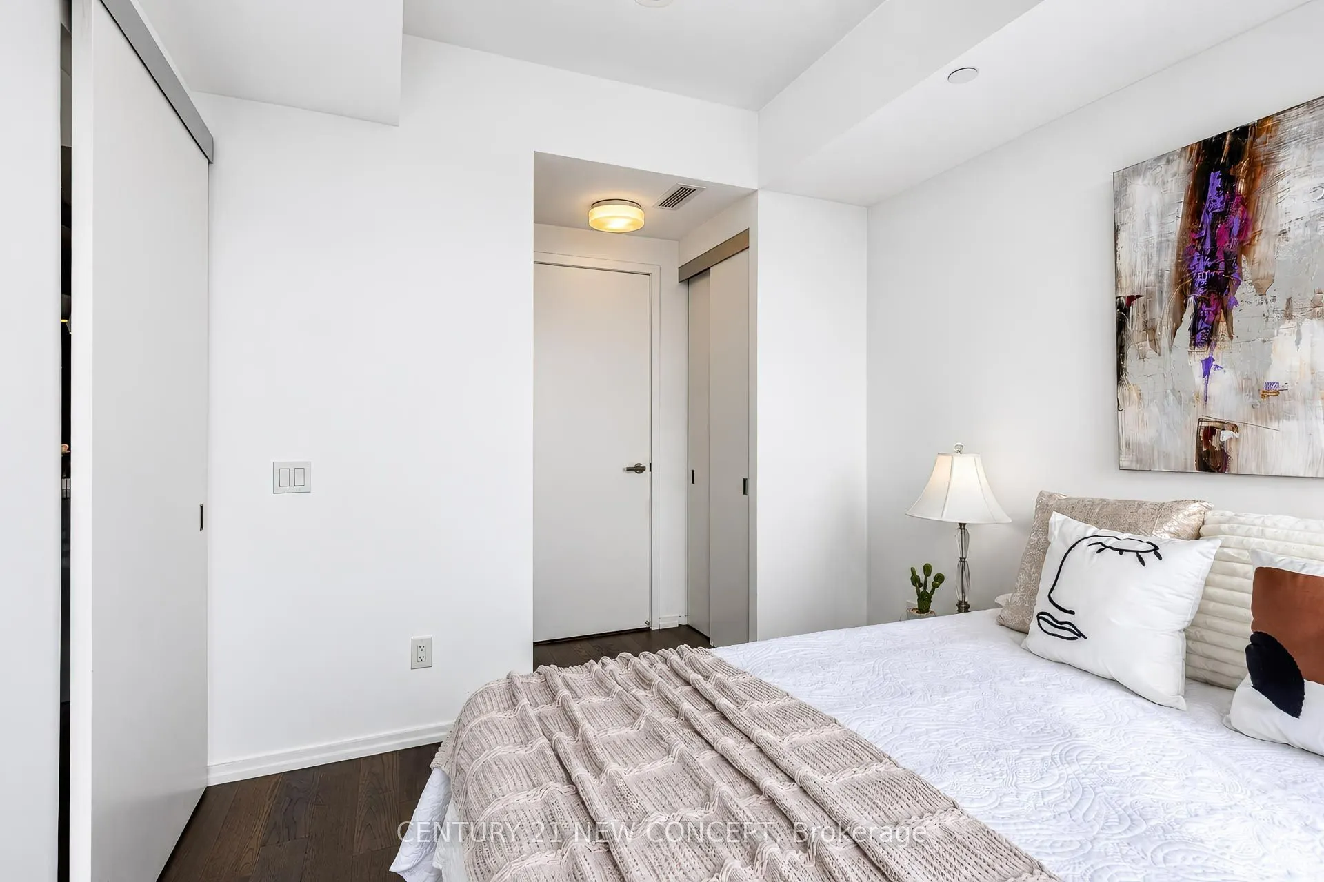 5 Soudan Avenue #3101