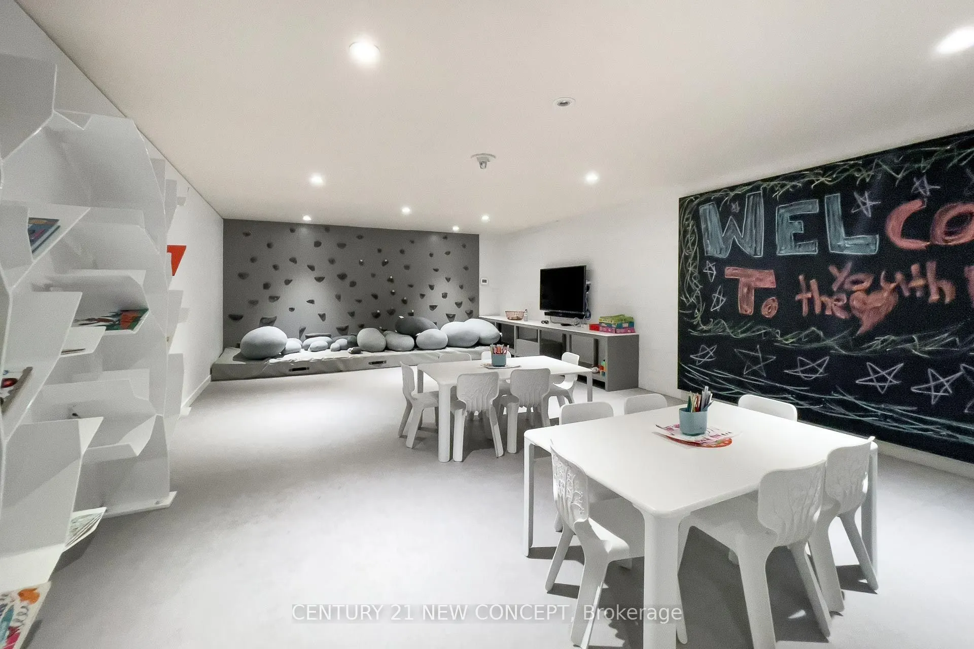 5 Soudan Avenue #3101