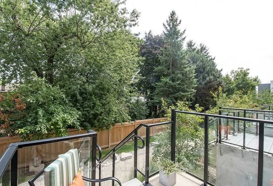 780 Sheppard Avenue #TH08