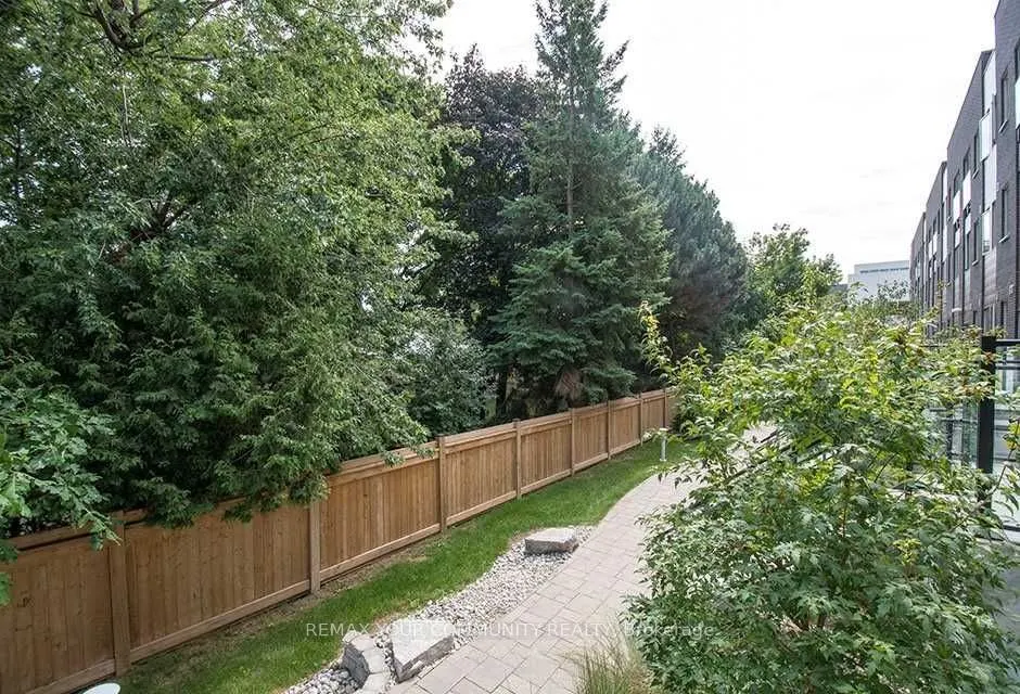 780 Sheppard Avenue #TH08
