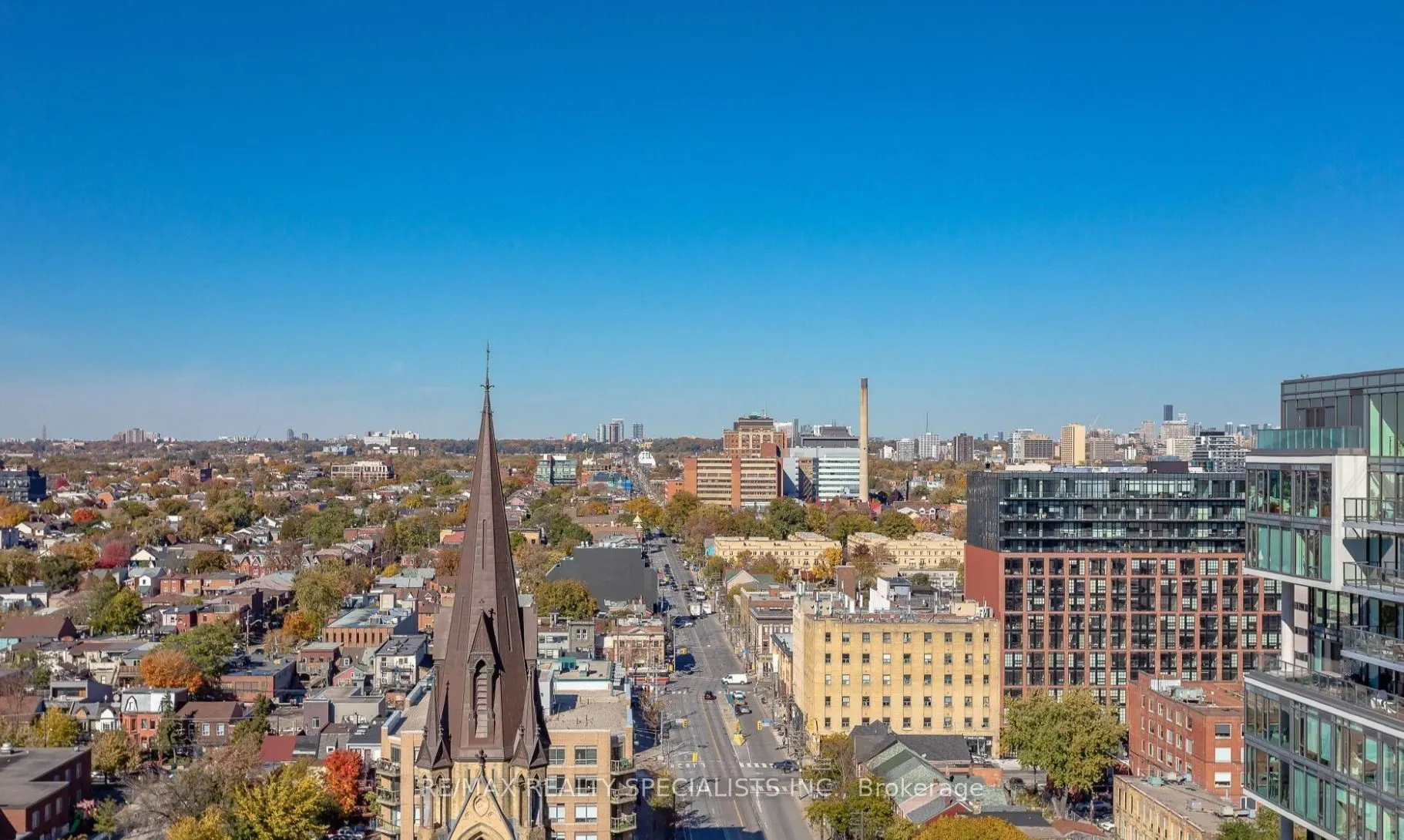 700 King Street W #519