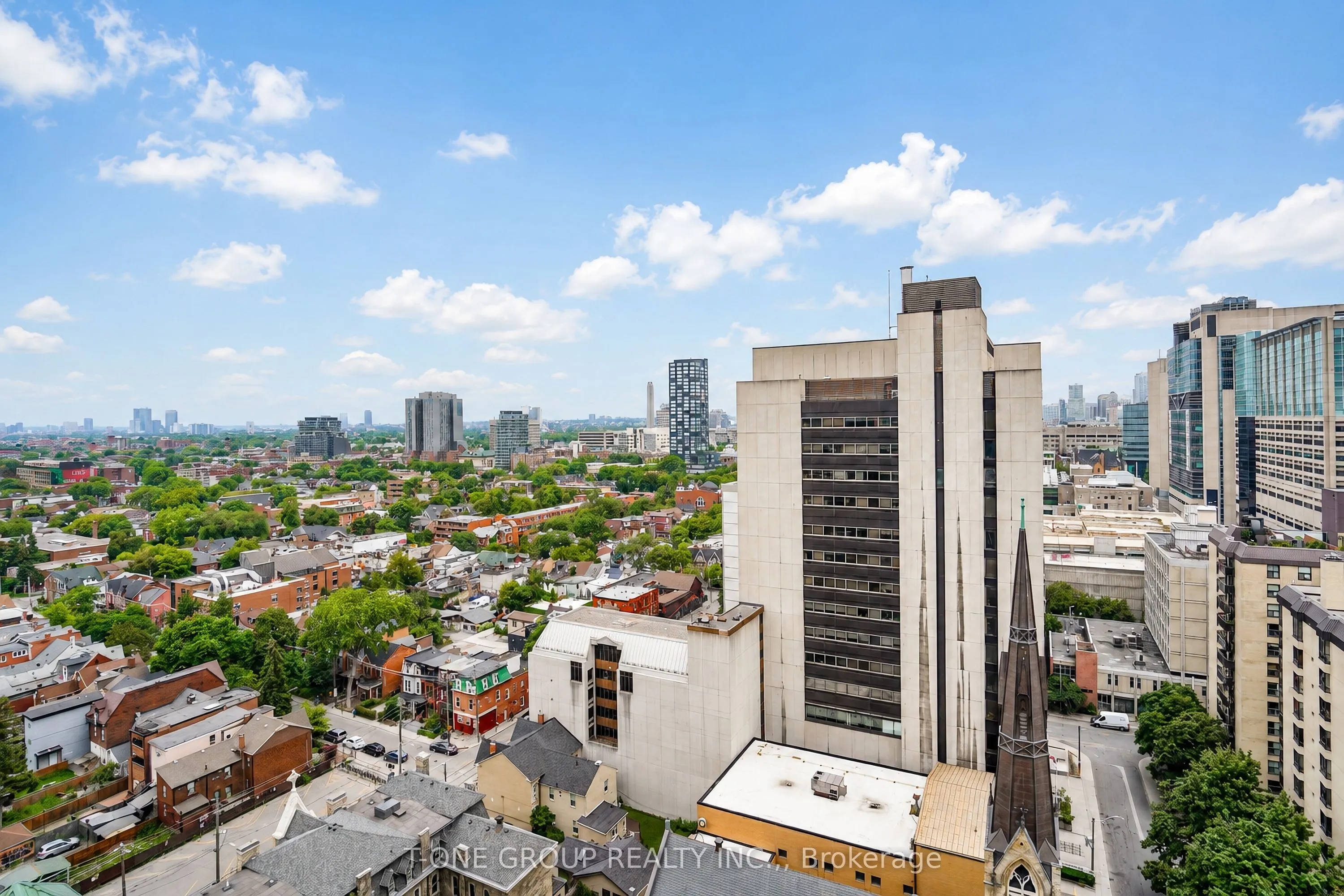 280 Dundas Street W #1803