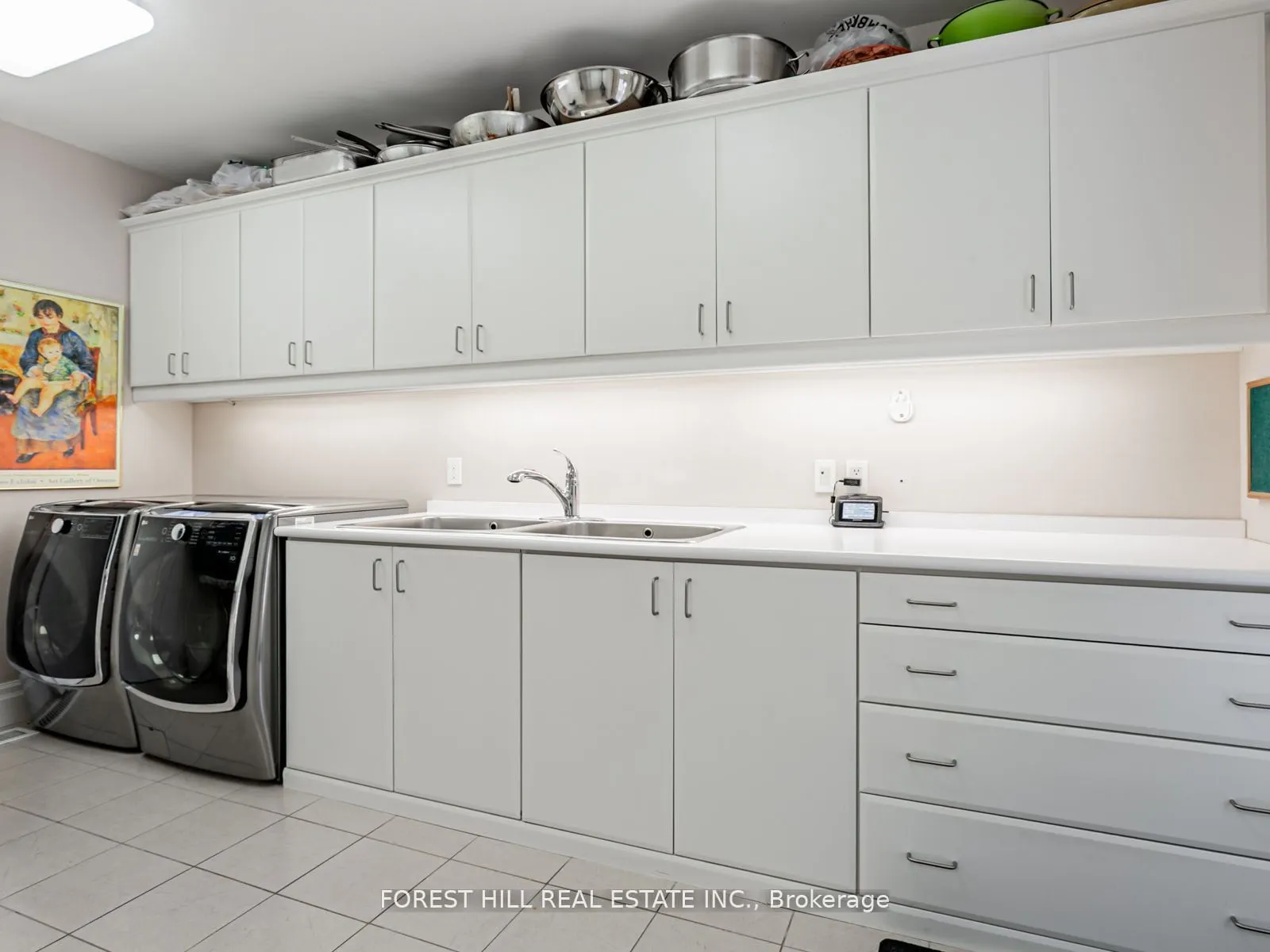 7 Cedarwood Avenue