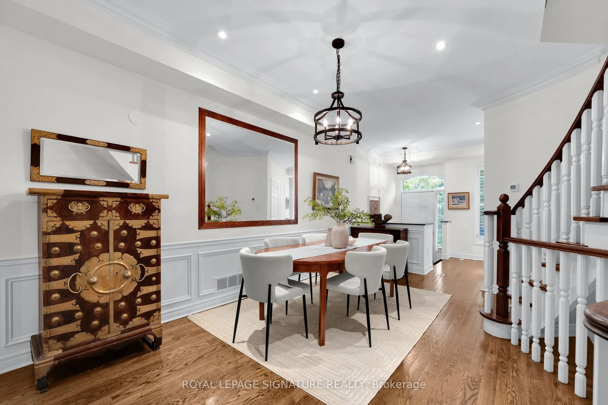 104 Pleasant Boulevard #11