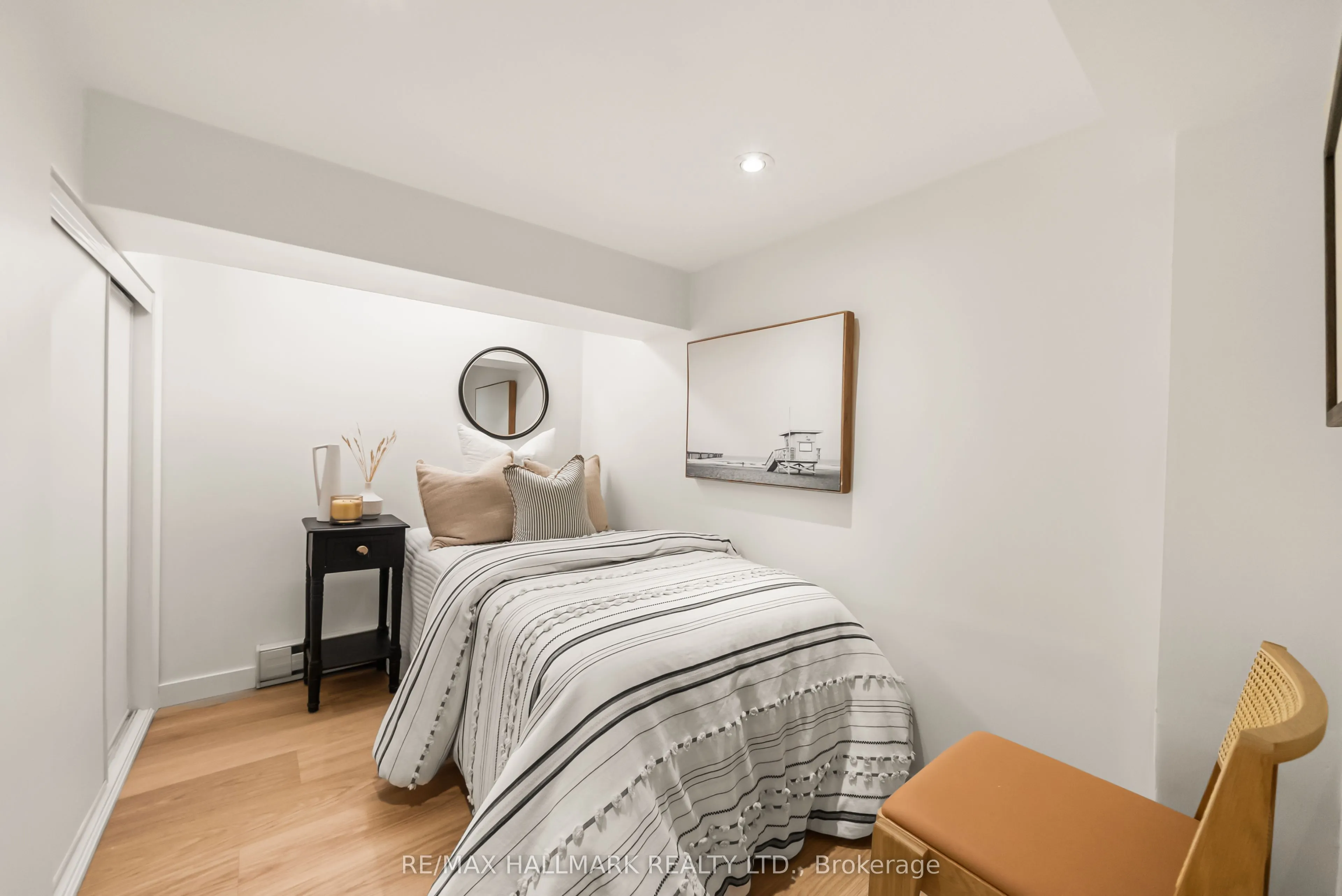 39 Thurston Road