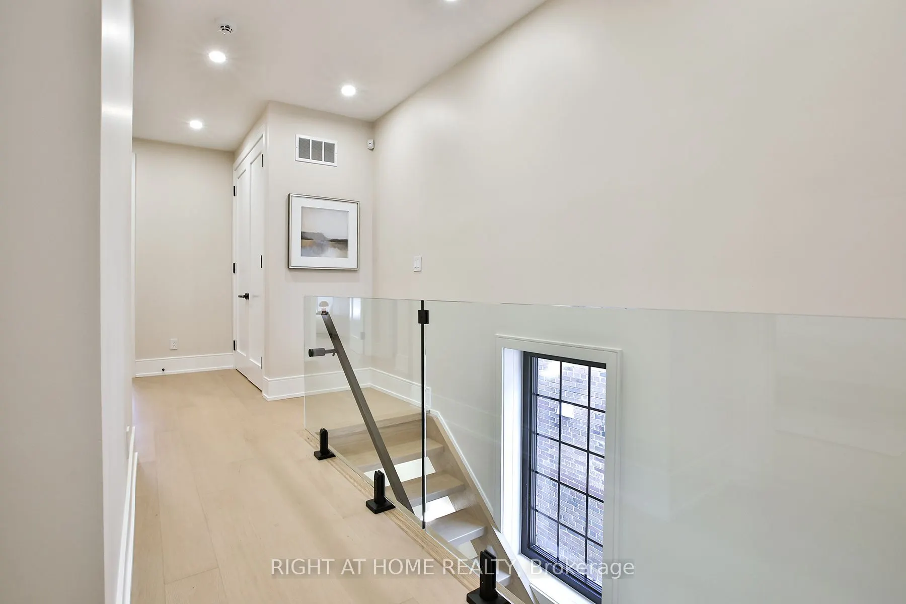 106 Eastbourne Avenue