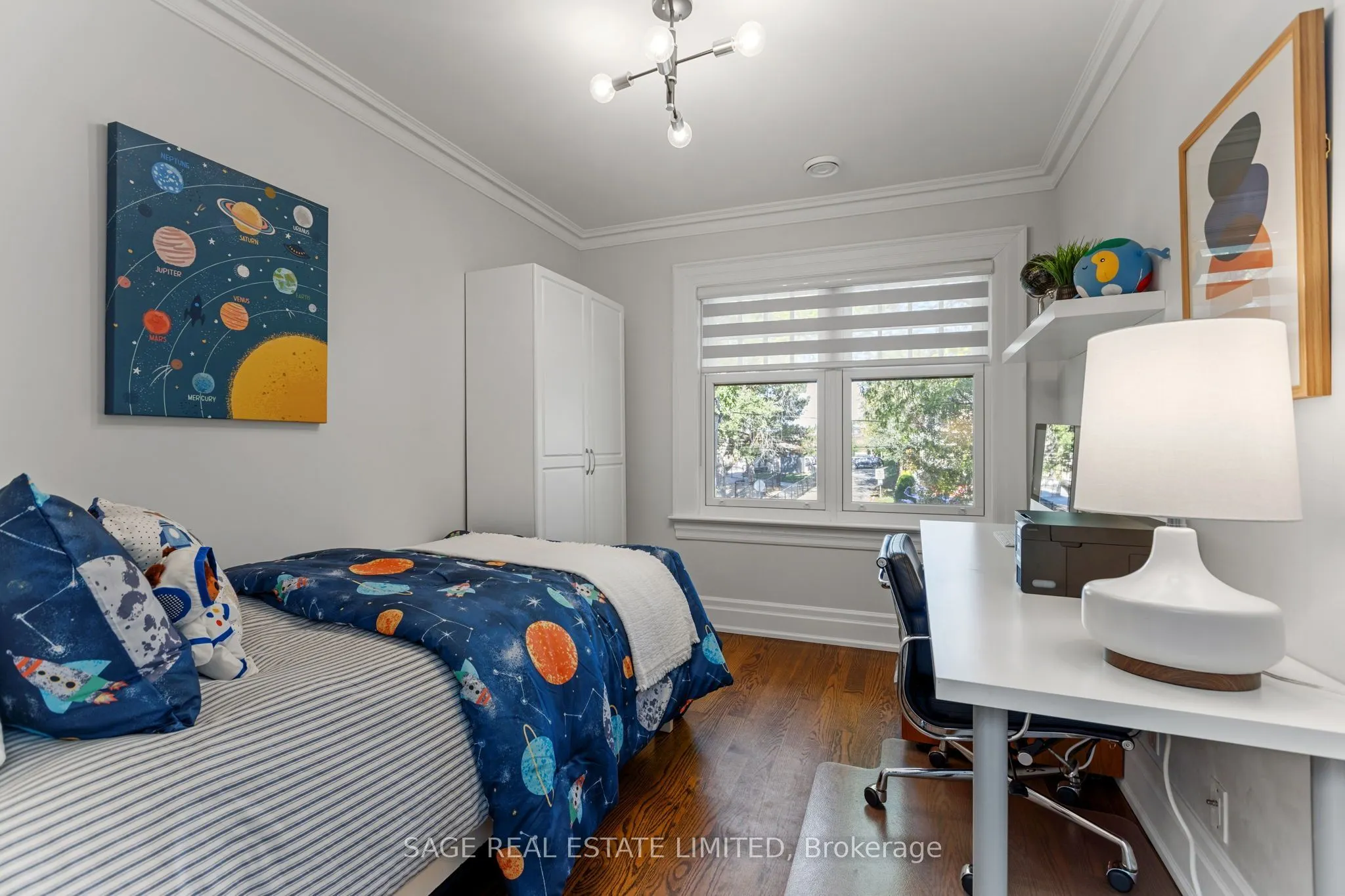 133 Glengrove Avenue W