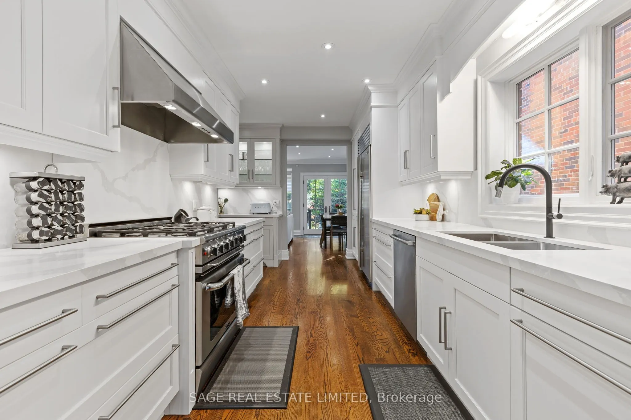 133 Glengrove Avenue W