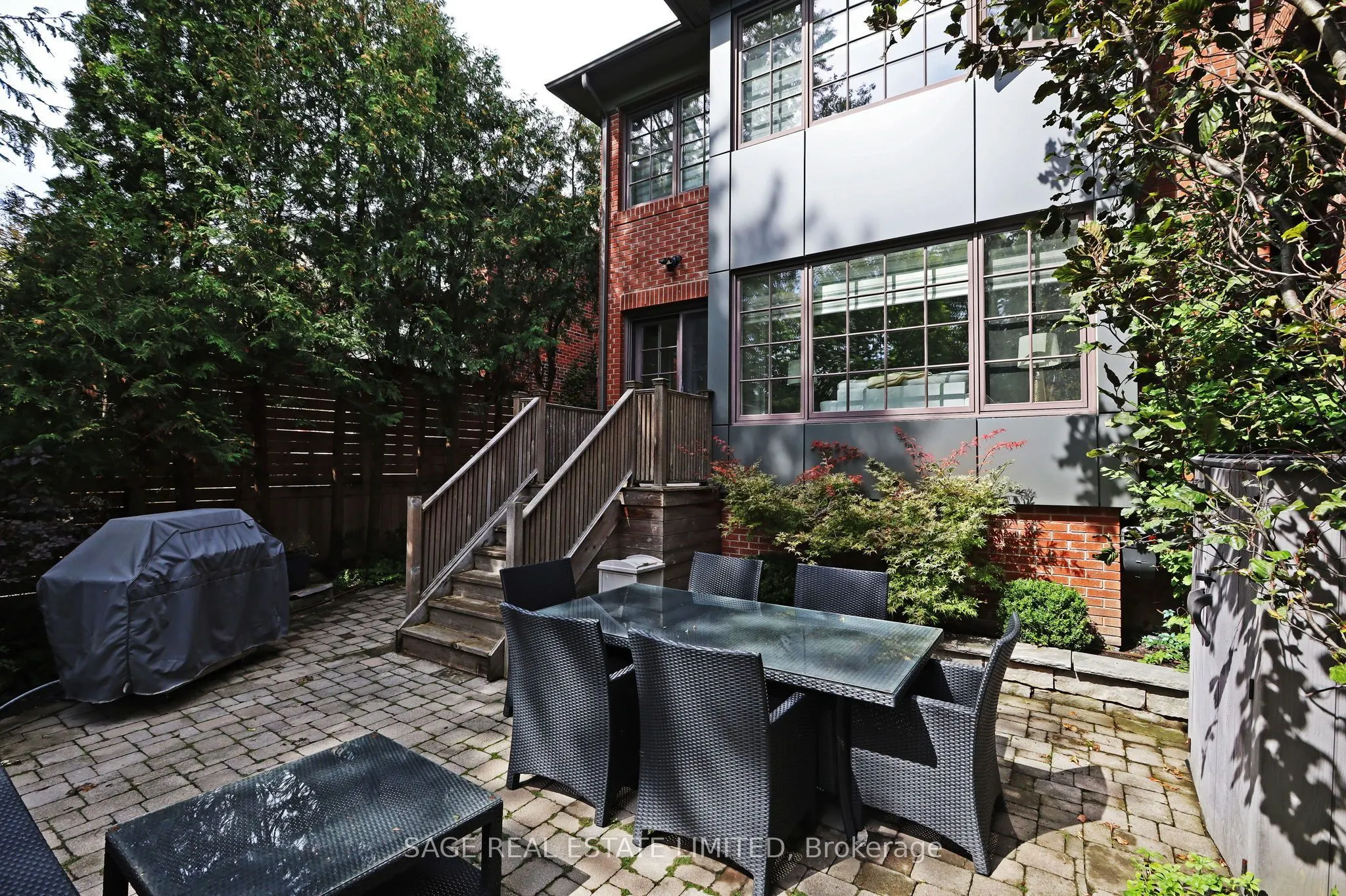 133 Glengrove Avenue W