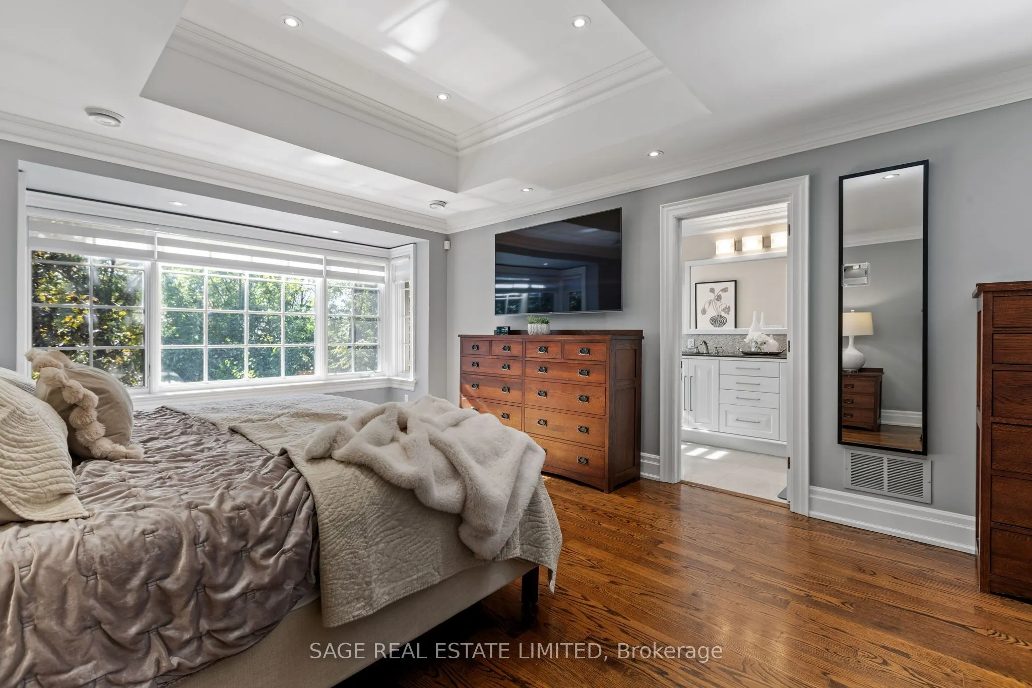 133 Glengrove Avenue W