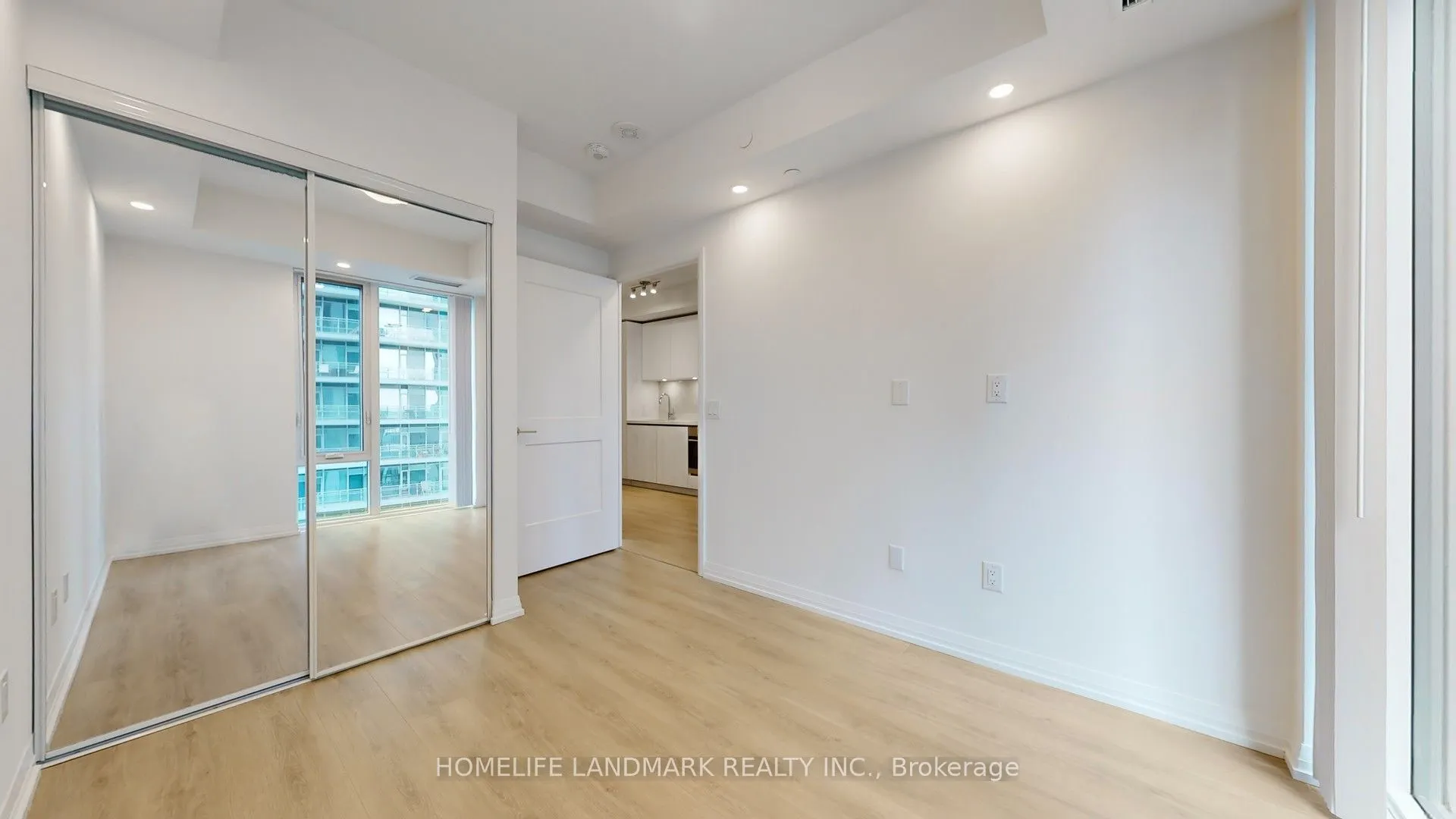 8 Widmer Street #2207