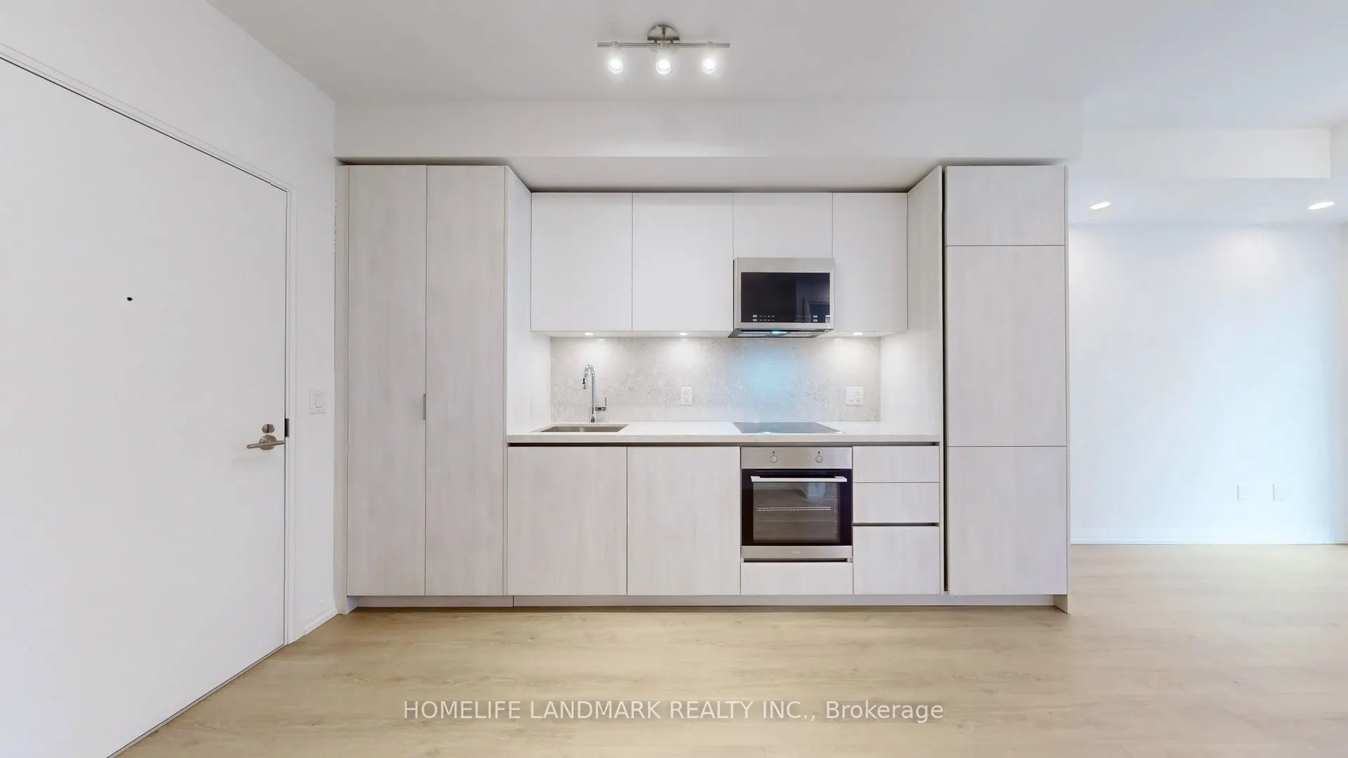 8 Widmer Street #2207