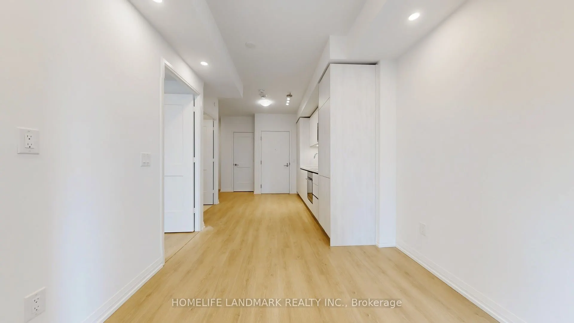 8 Widmer Street #2207