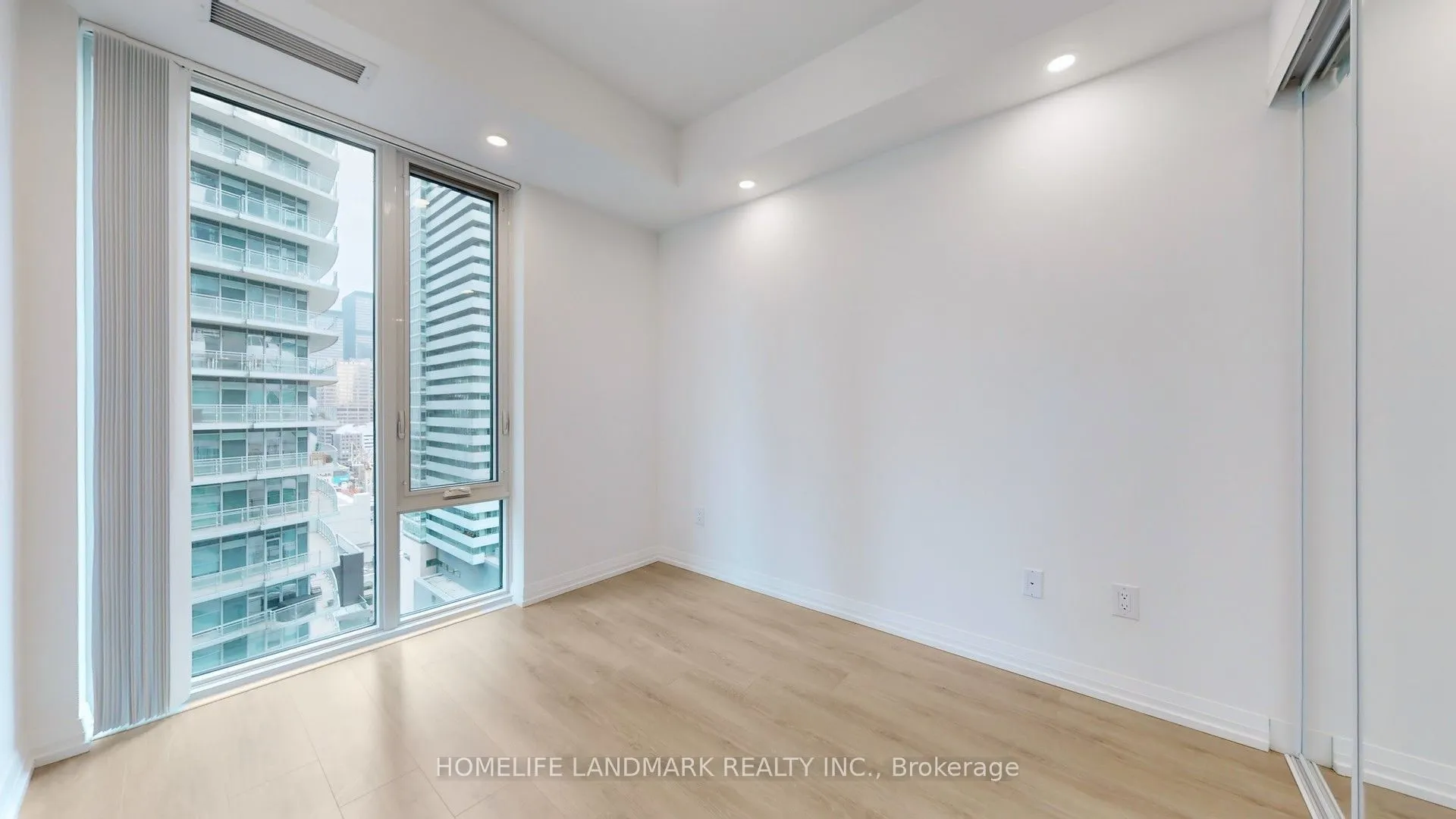 8 Widmer Street #2207