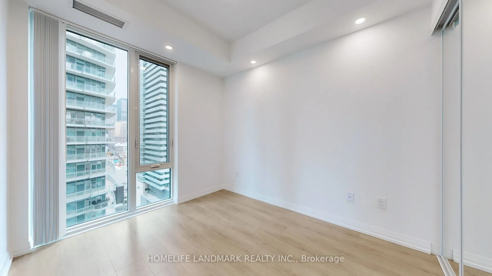 8 Widmer Street #2207