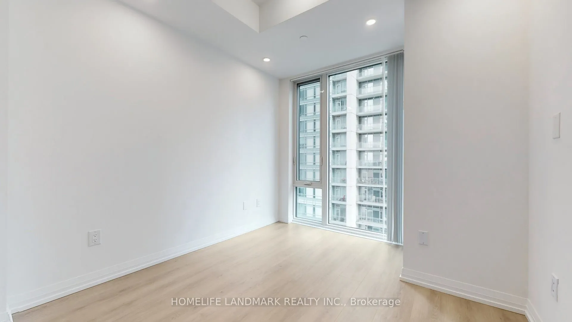8 Widmer Street #2207