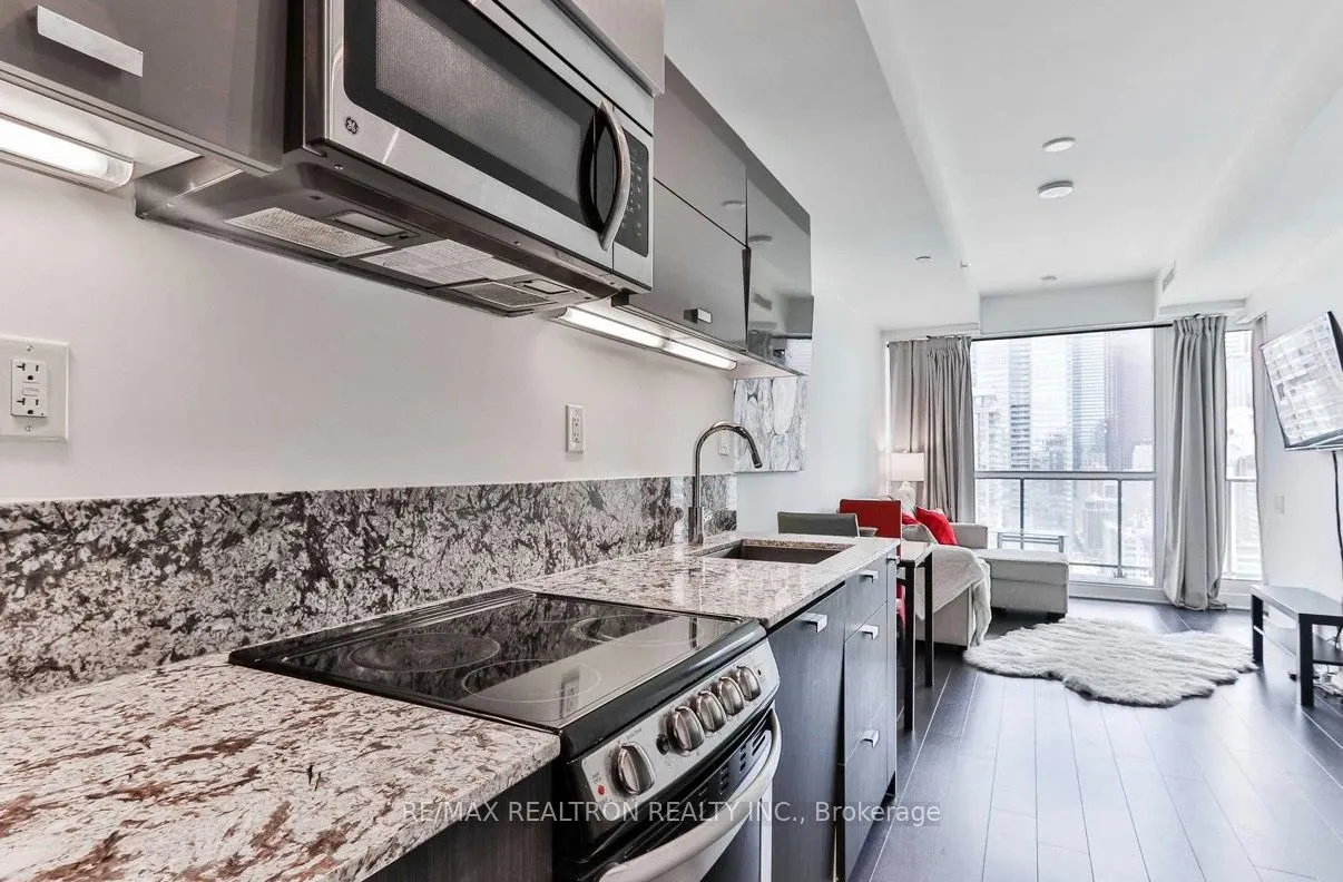 290 Adelaide Street W #2509