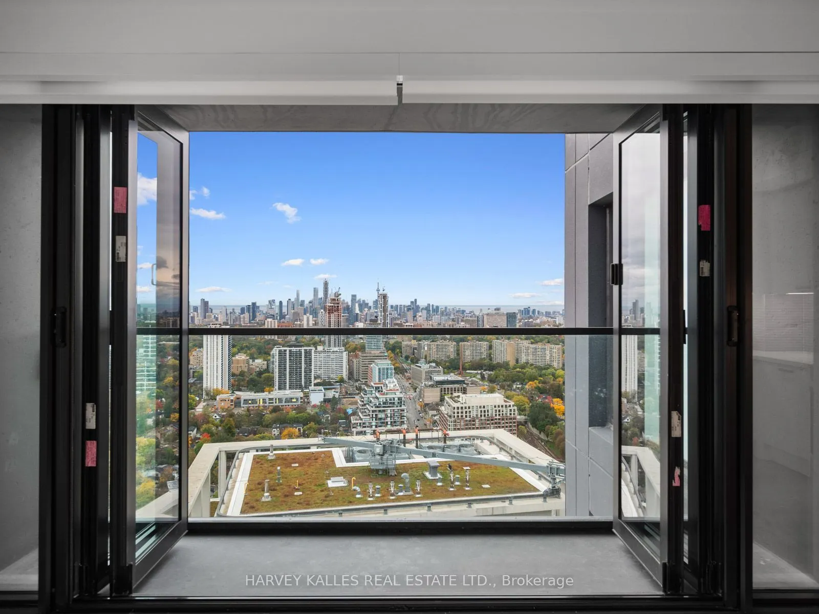 20 Soudan Avenue #3703
