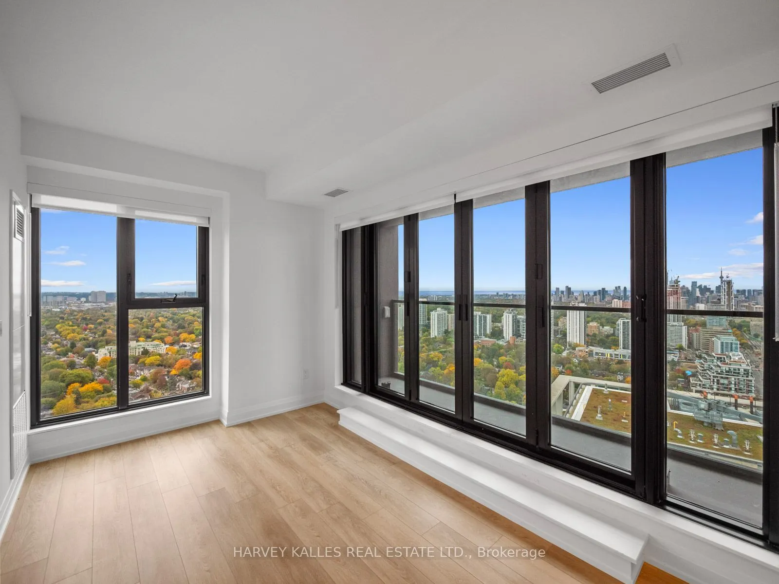 20 Soudan Avenue #3703