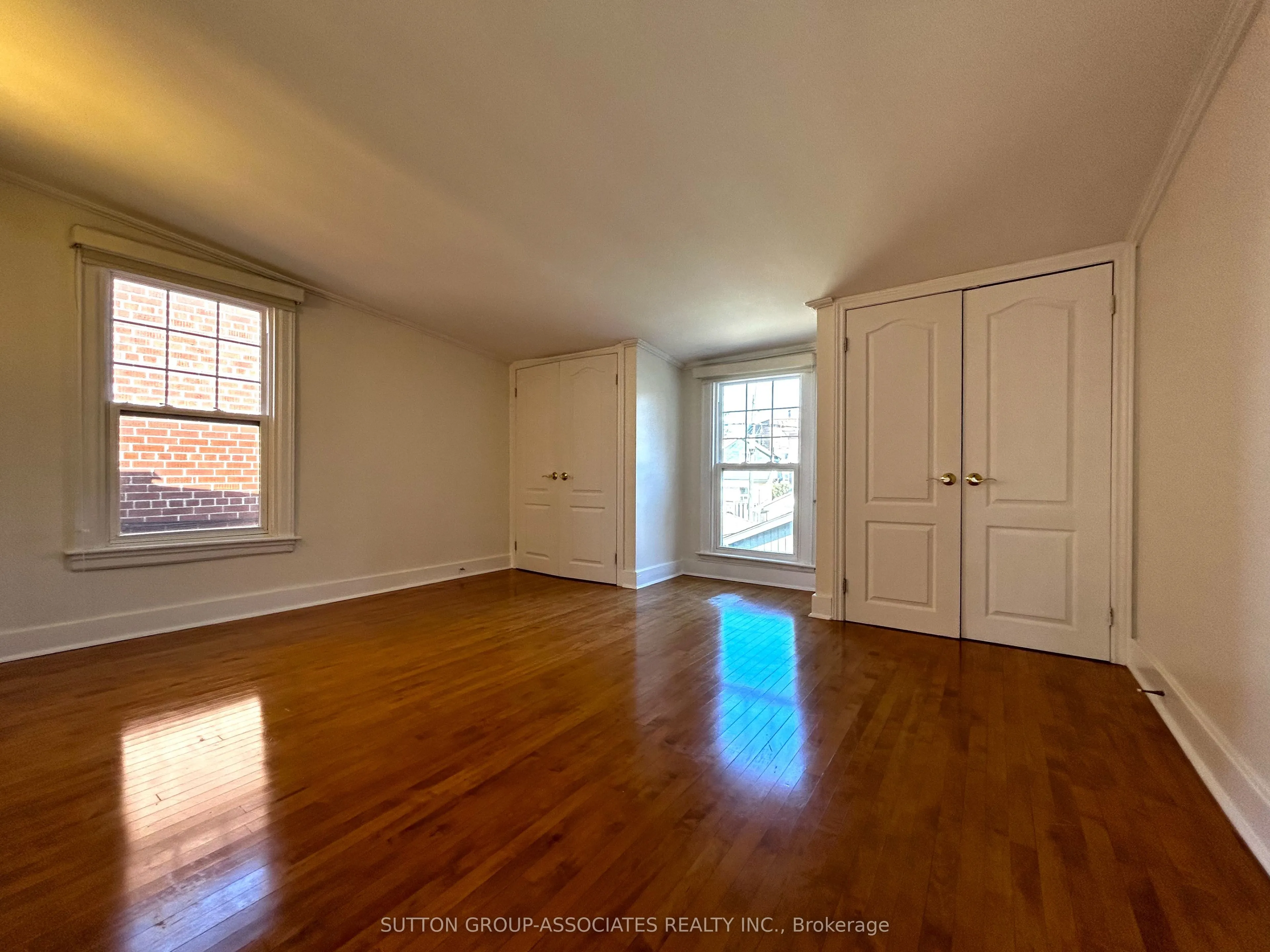 129 Kenwood Avenue