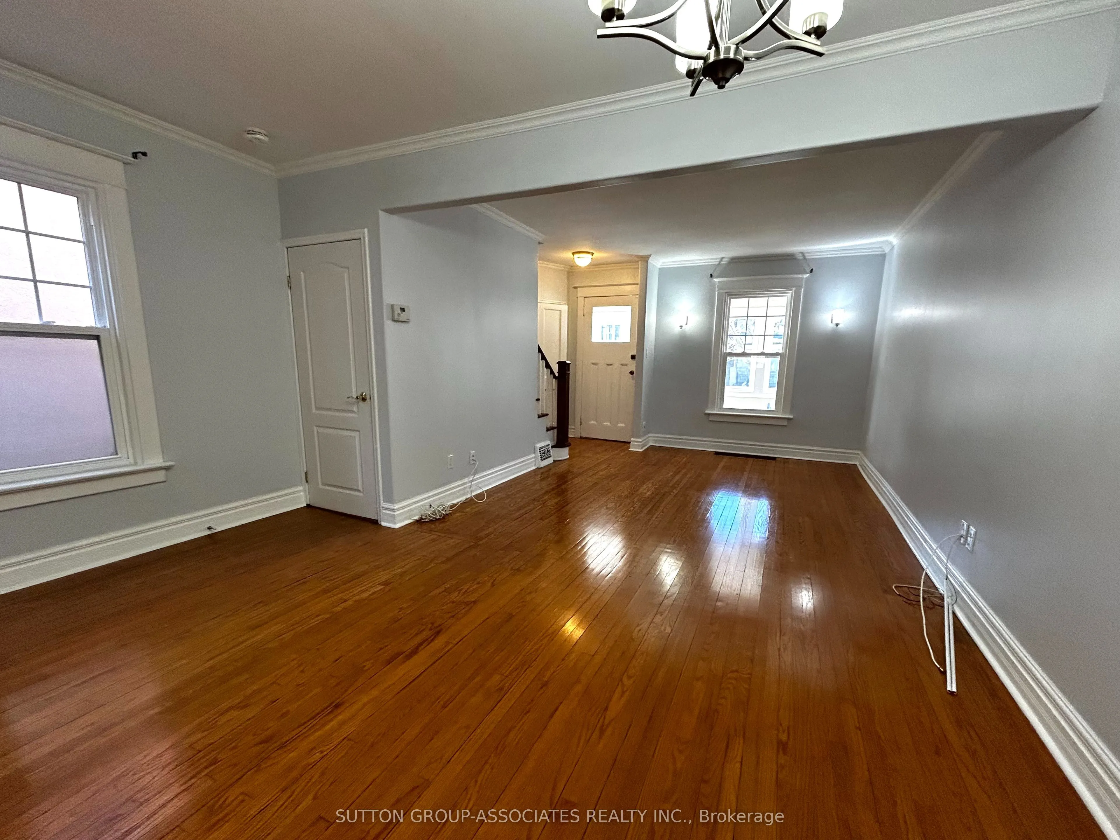 129 Kenwood Avenue
