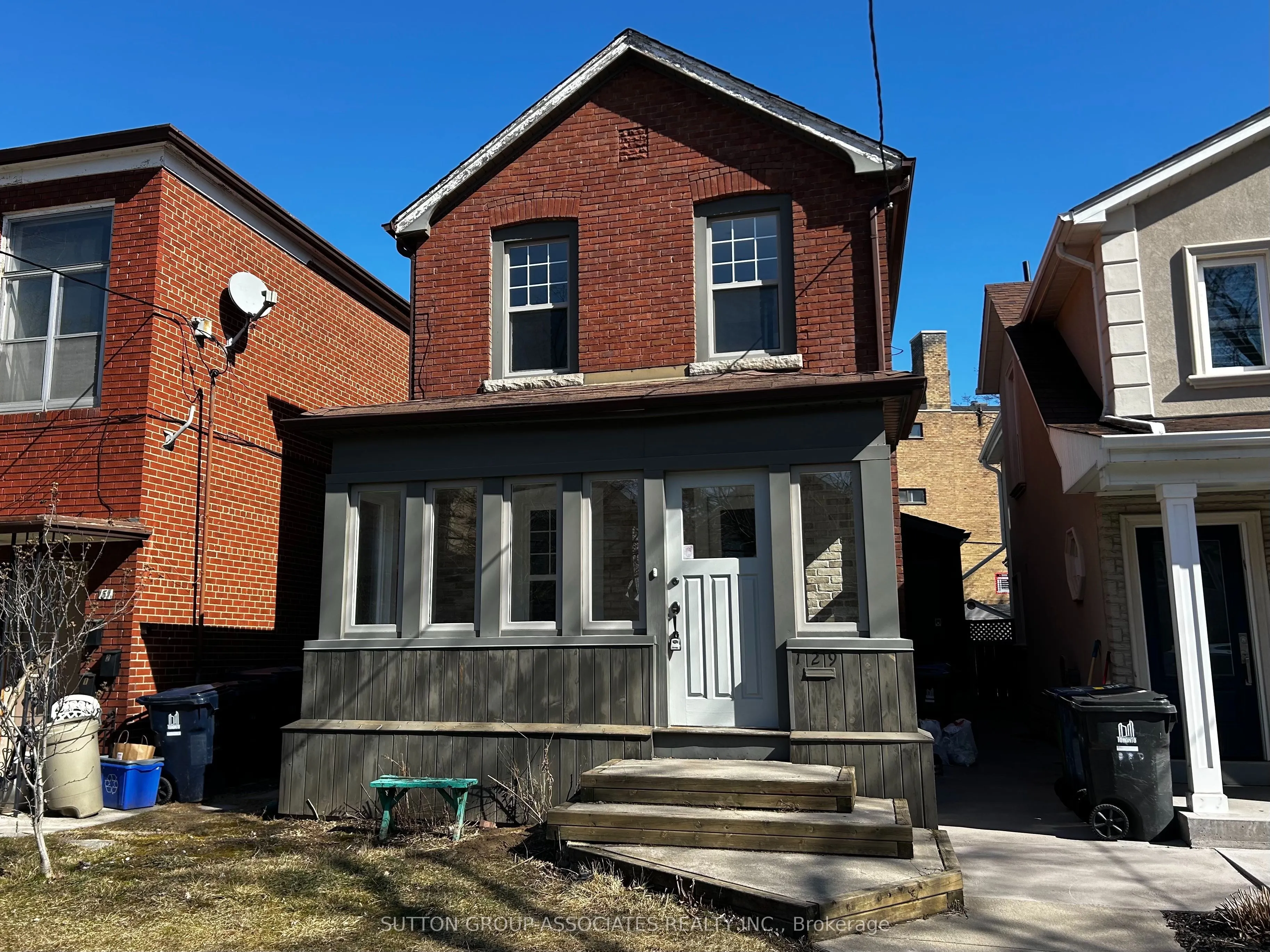 129 Kenwood Avenue