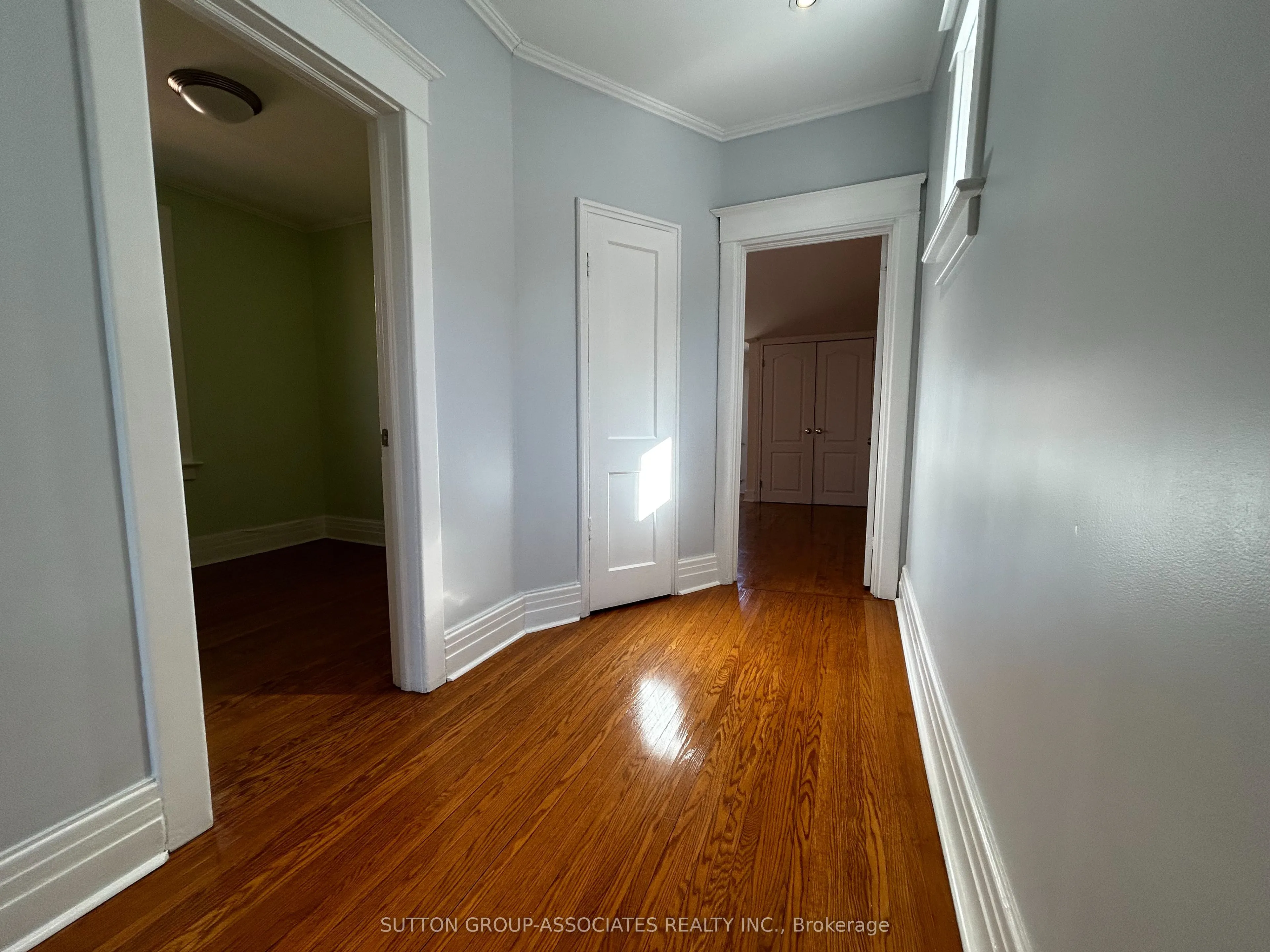 129 Kenwood Avenue